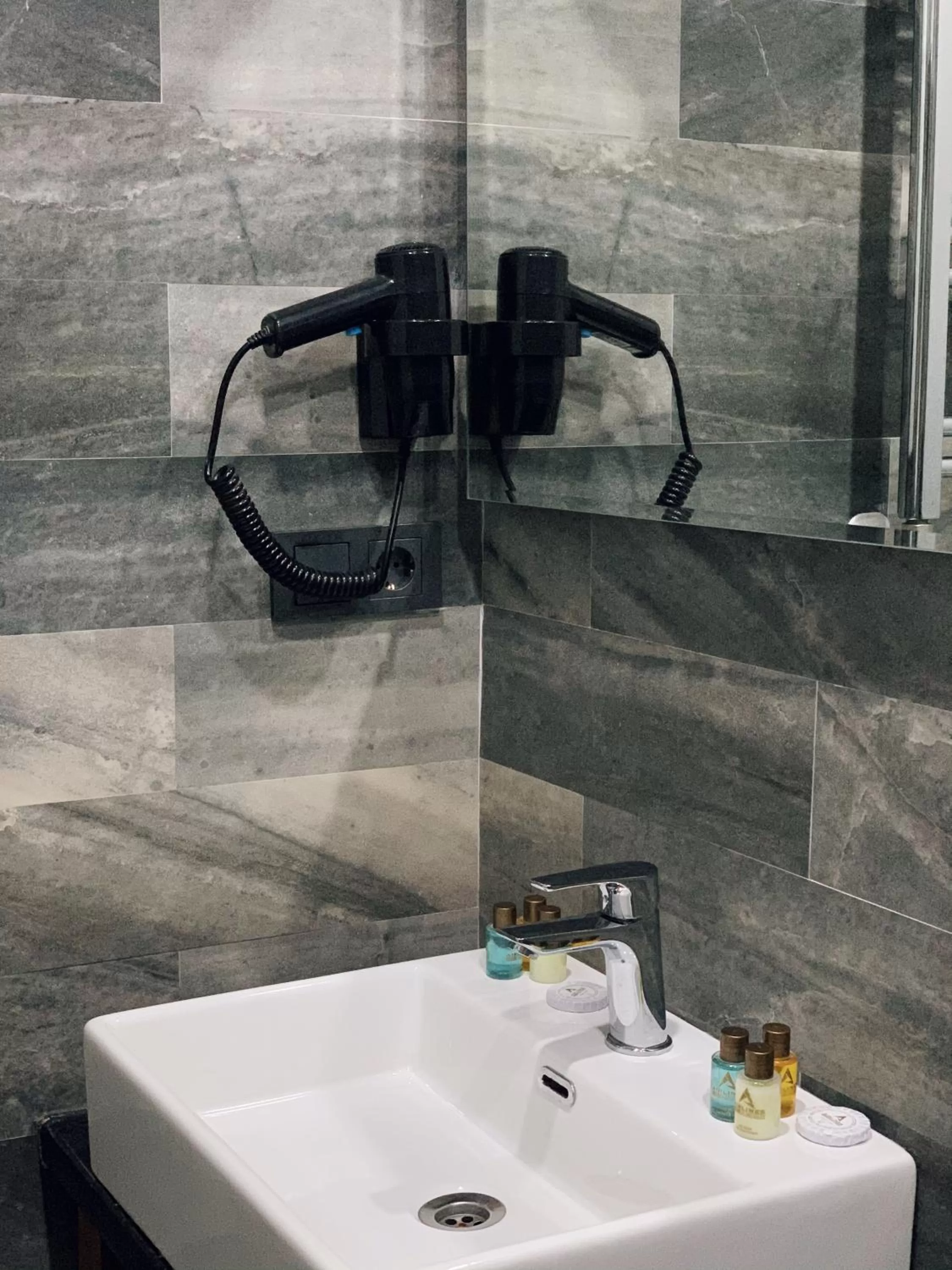 Double Room in FRT AİRPORT OTEL