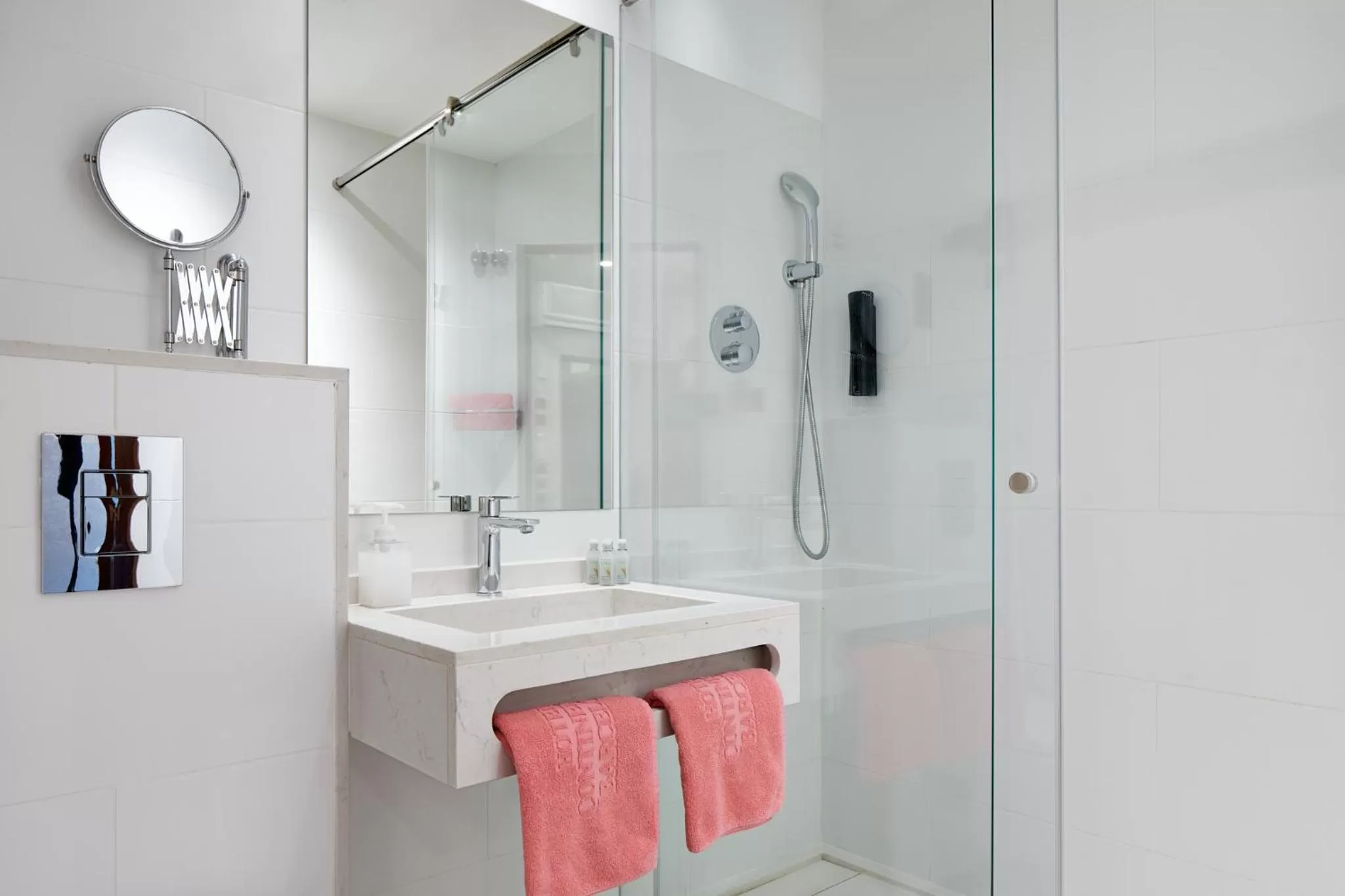 Bathroom in Hotel Continental Palacete