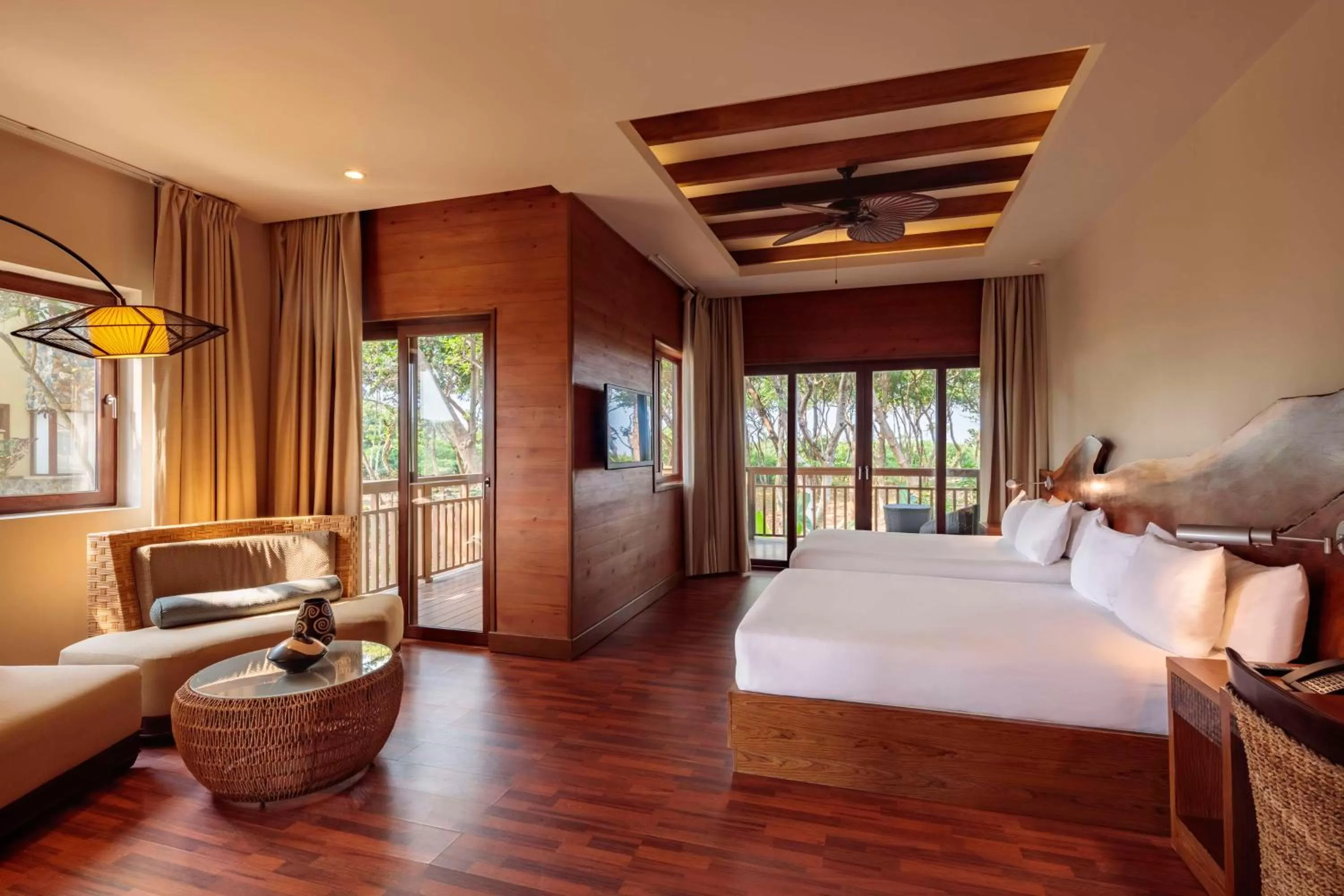 View (from property/room), Bed in Indura Beach & Golf Resort Curio Collection By Hilton
