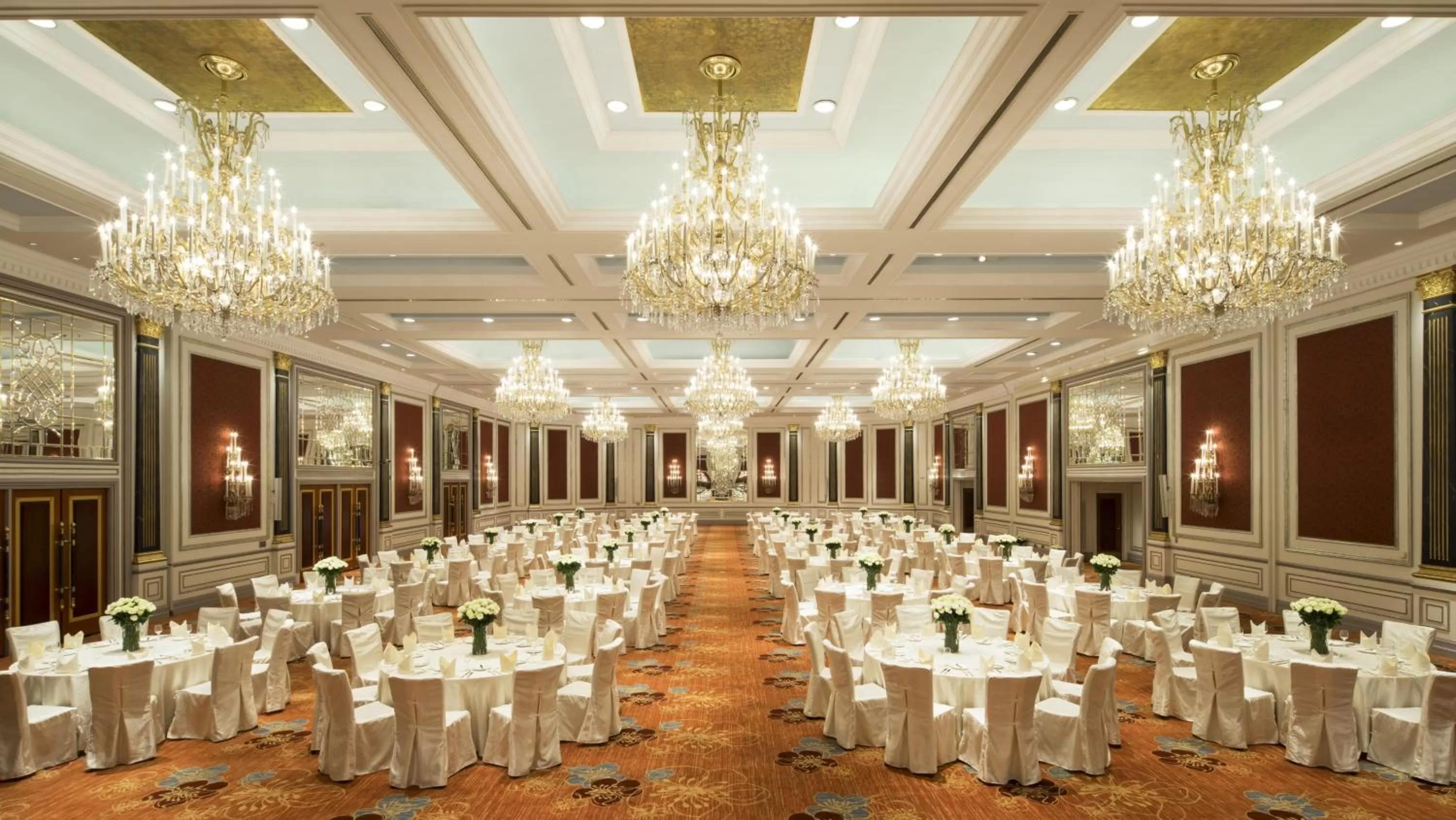 Banquet/Function facilities in Hongqiao Jin Jiang Hotel (Formerly Sheraton Shanghai Hongqiao Hotel)