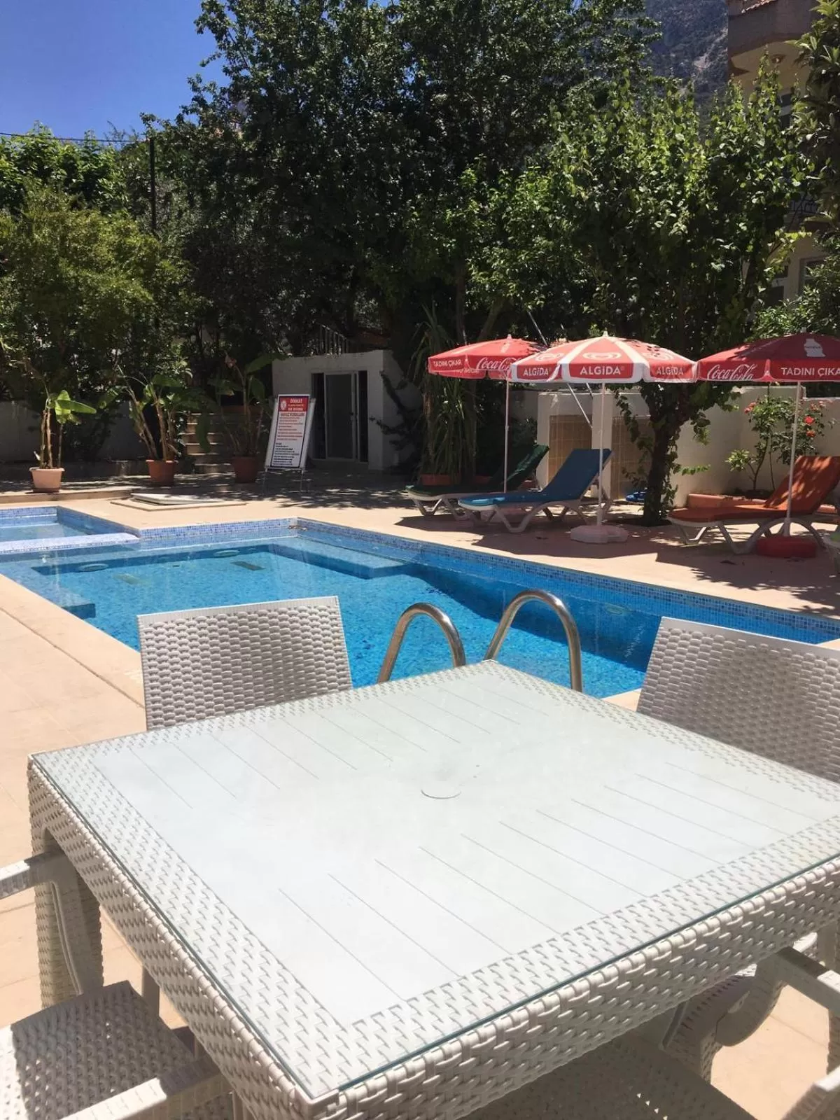 Swimming Pool in Sunset Apart Otel