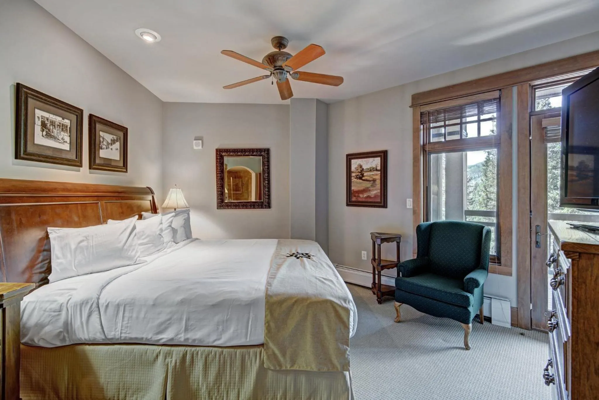 Photo of the whole room, Bed in Timbers & Lone Eagle by Vail Resorts