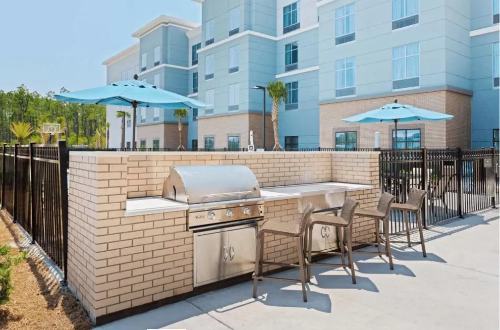 BBQ facilities in Homewood Suites By Hilton Panama City Beach, Fl
