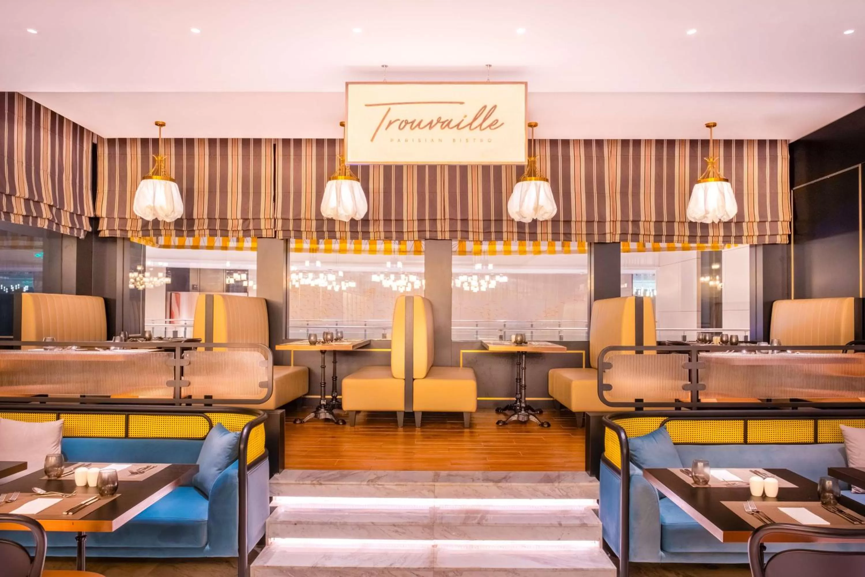 Restaurant/places to eat in Hilton Kinshasa