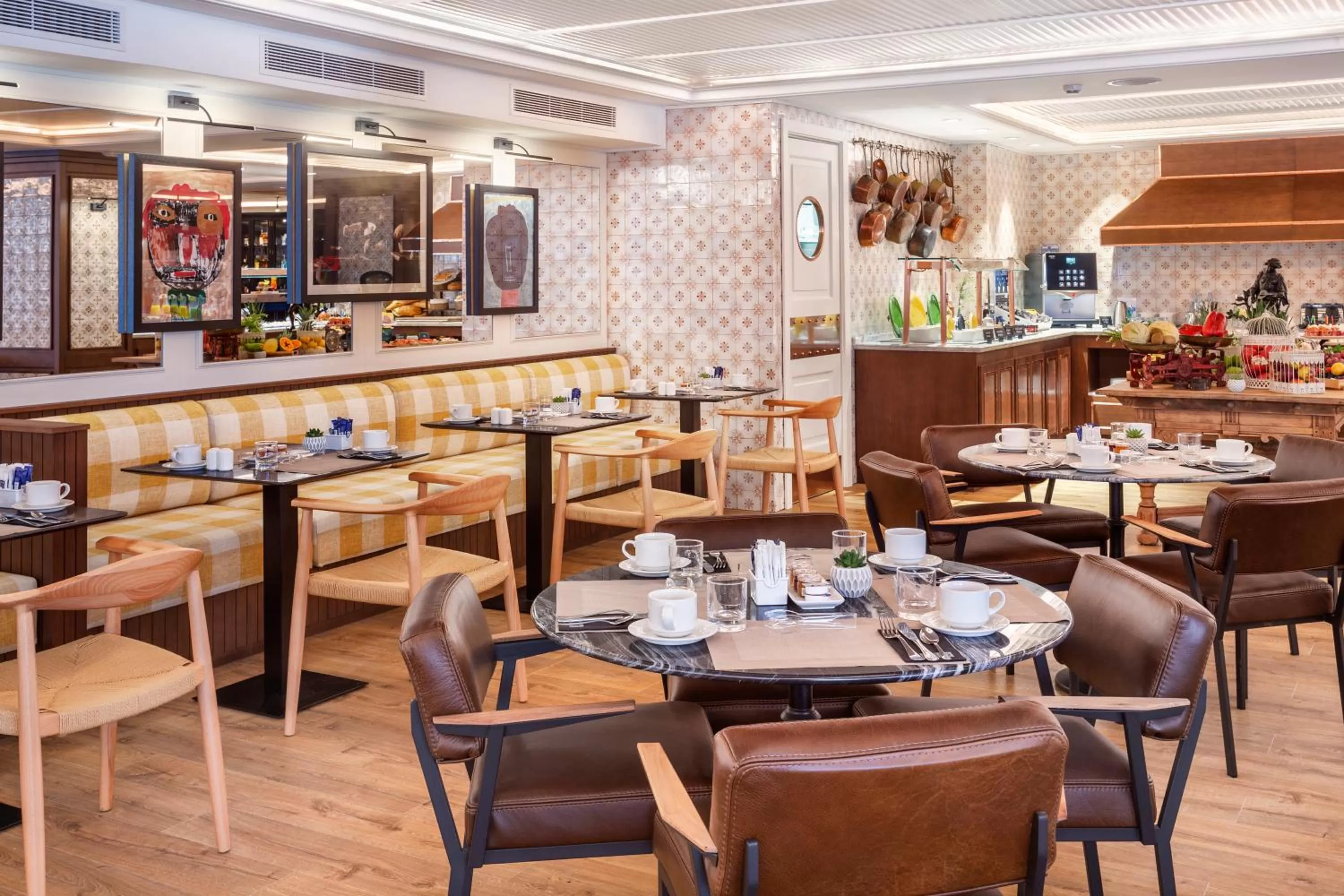 Buffet breakfast in H10 Corregidor Boutique Hotel