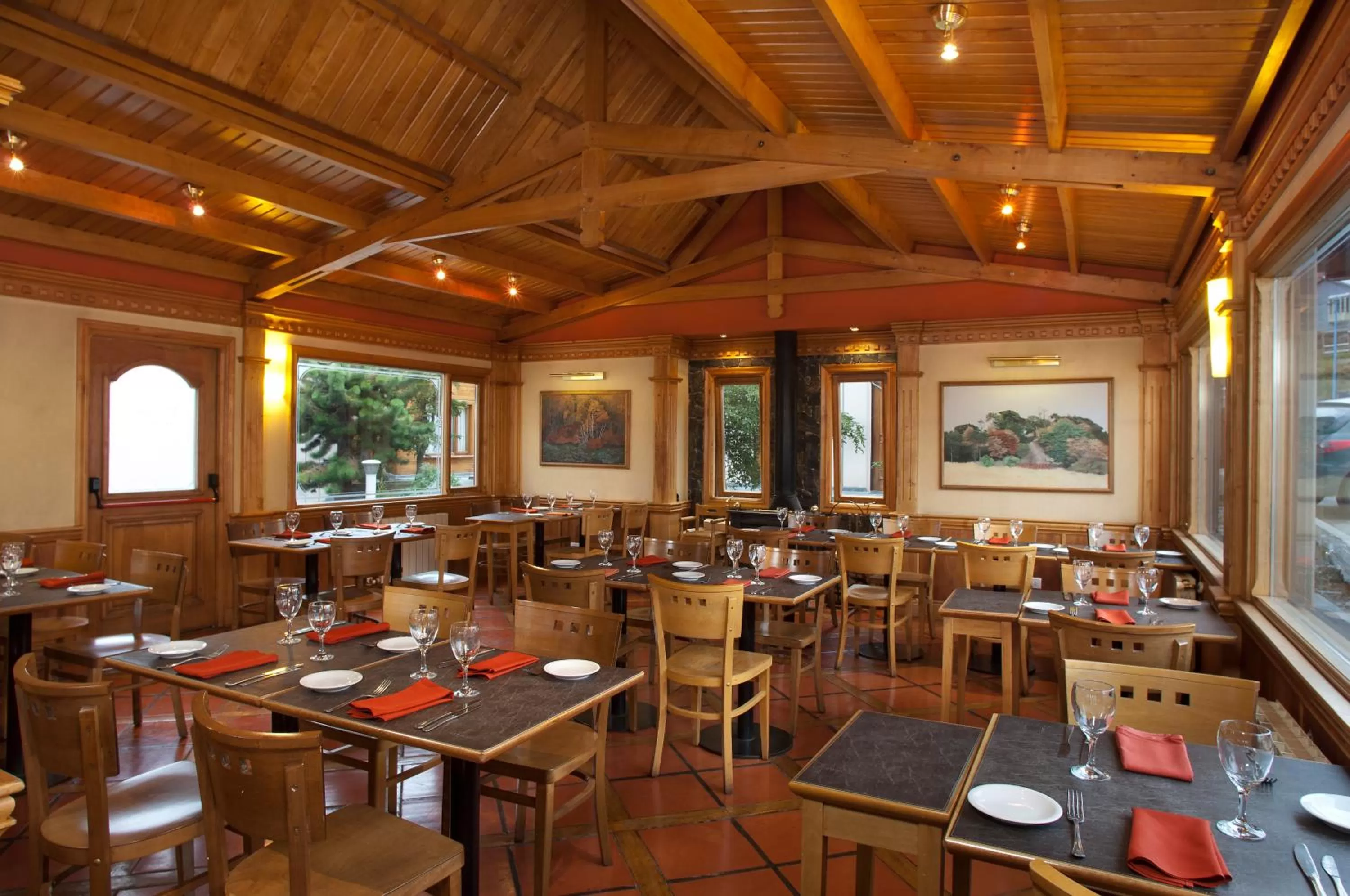 Restaurant/places to eat in Del Bosque Apart Hotel