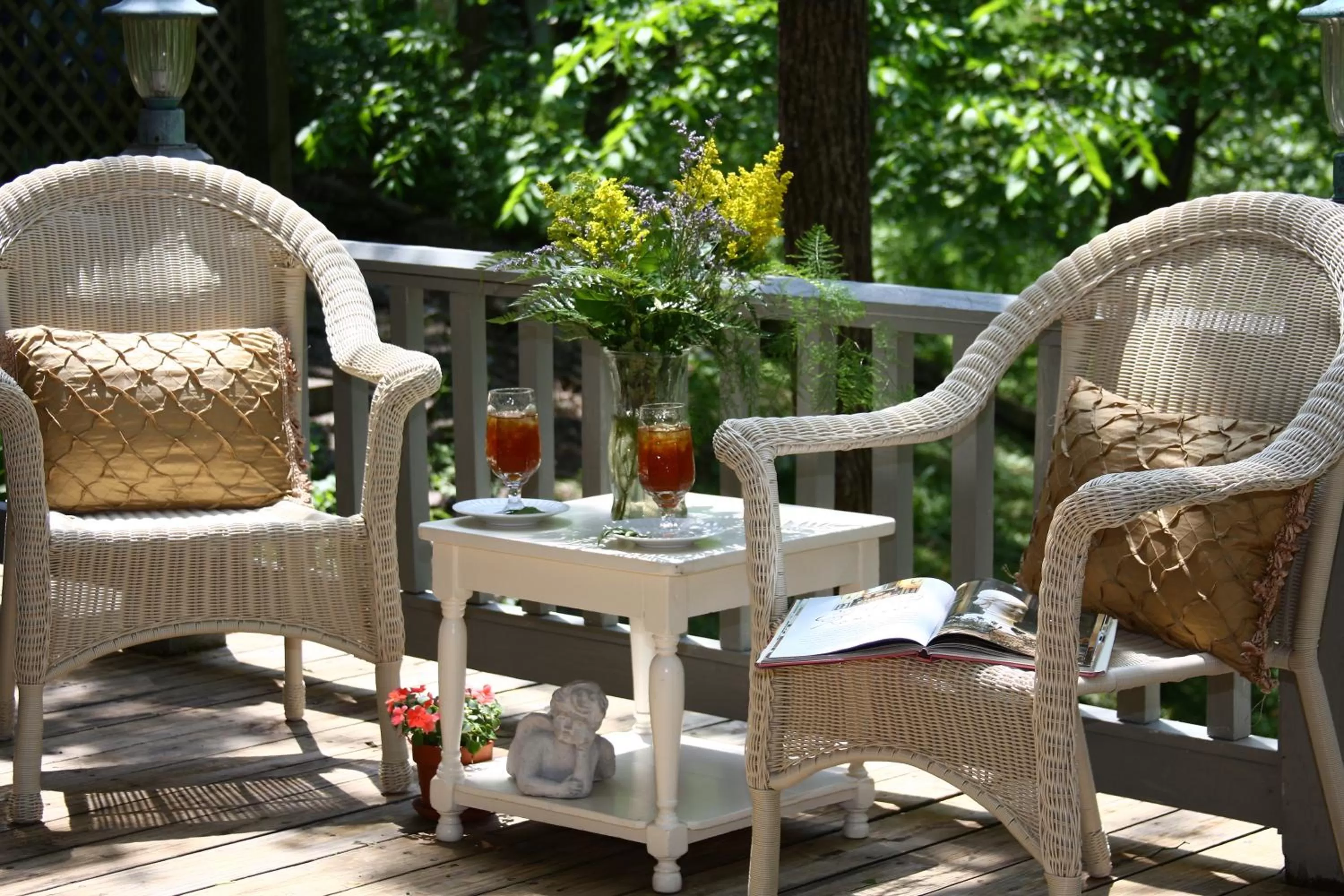 Day in Heartstone Inn