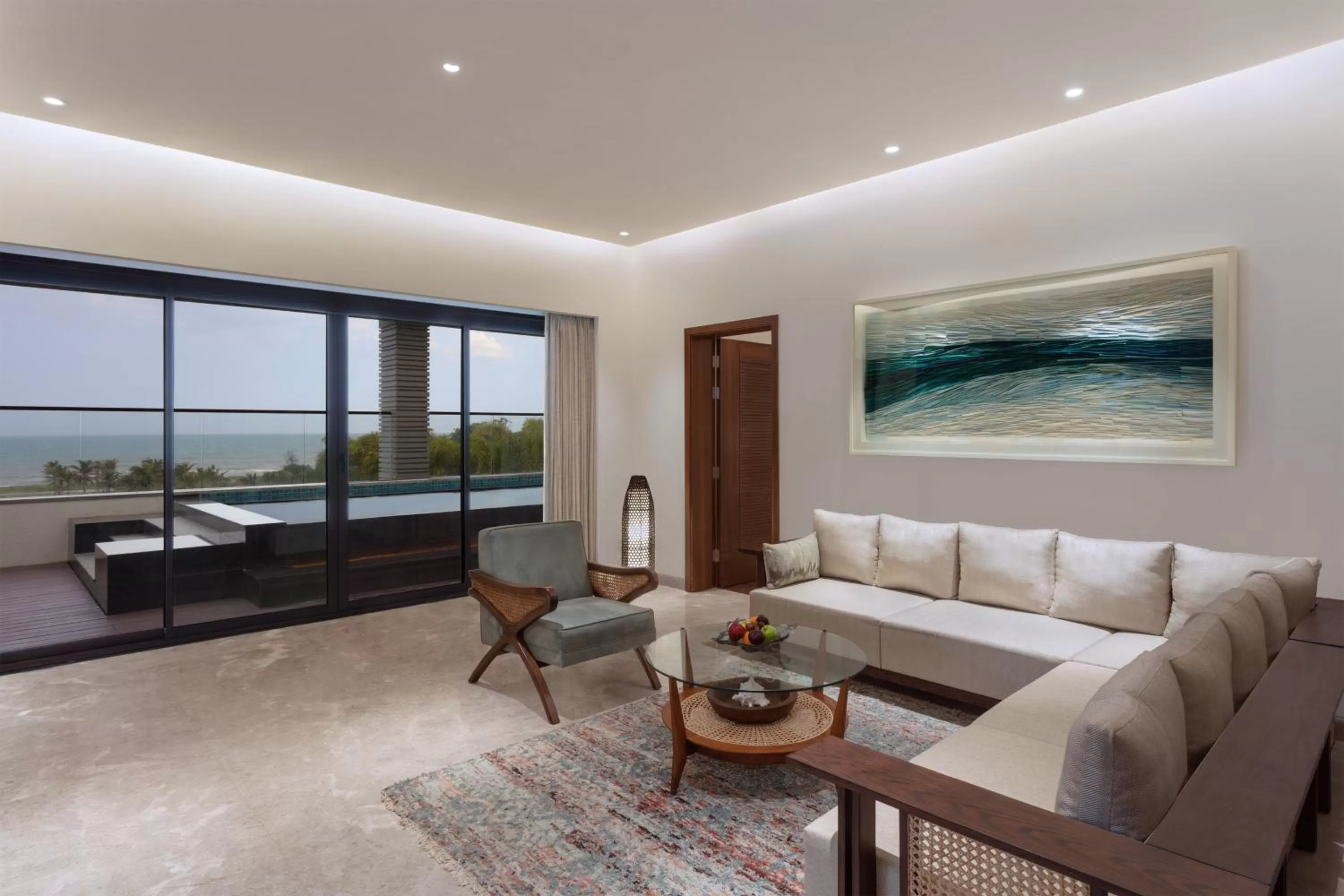 Living room in Sheraton Grand Chennai Resort & Spa