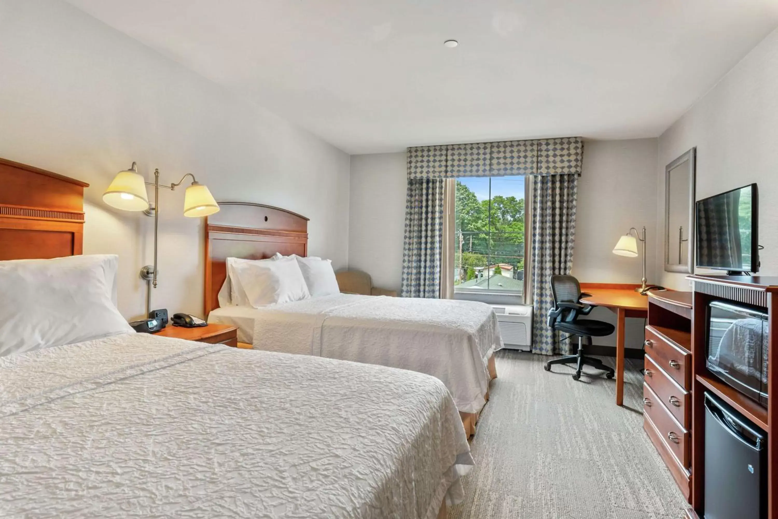 Room with Two Queen Beds - Non-Smoking in Hampton Inn & Suites Mystic Room with Two Queen Beds - Non-Smoking in Hampton Inn & Suites Mystic