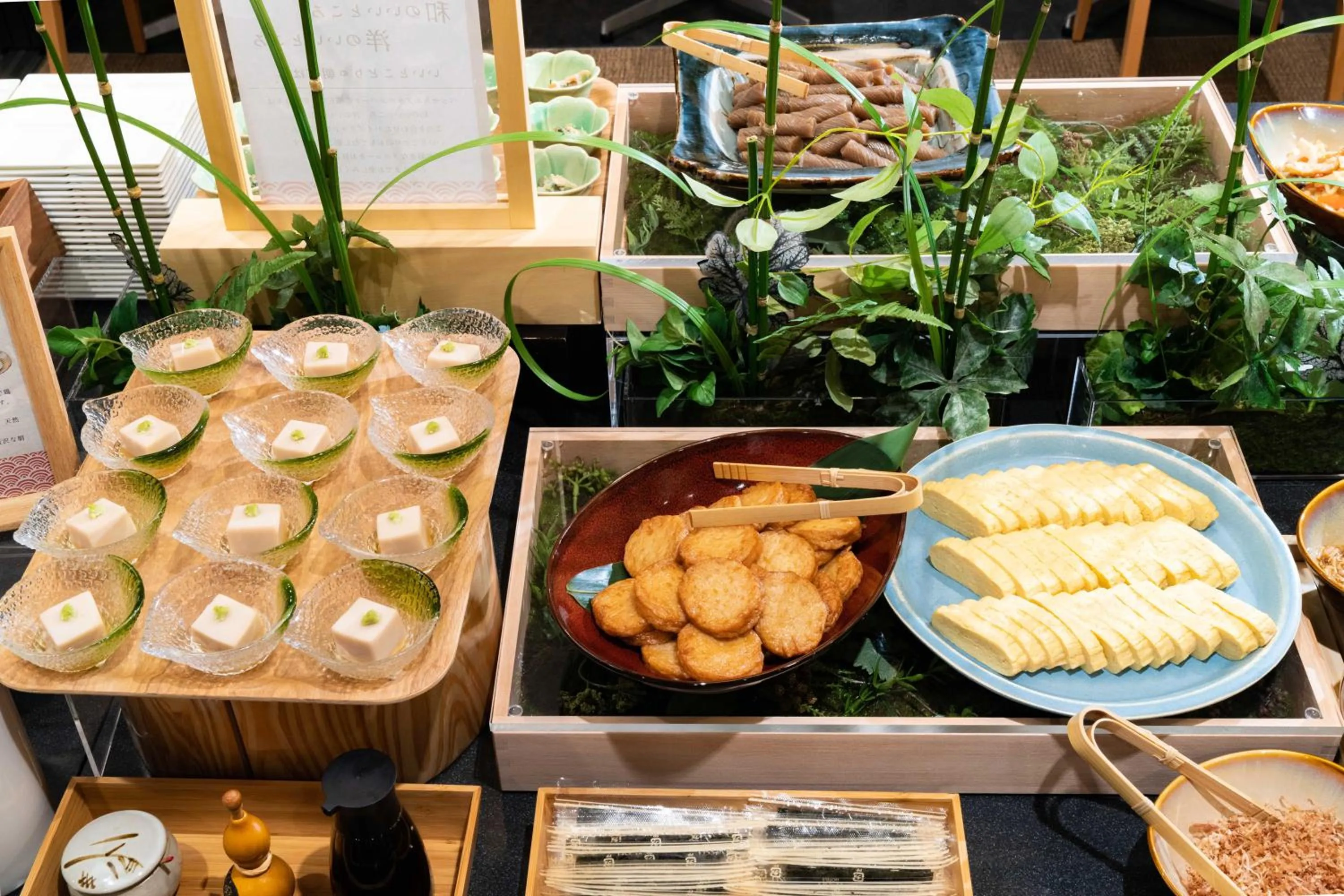 Food and drinks in Vessel Hotel Campana Kyoto Gojo