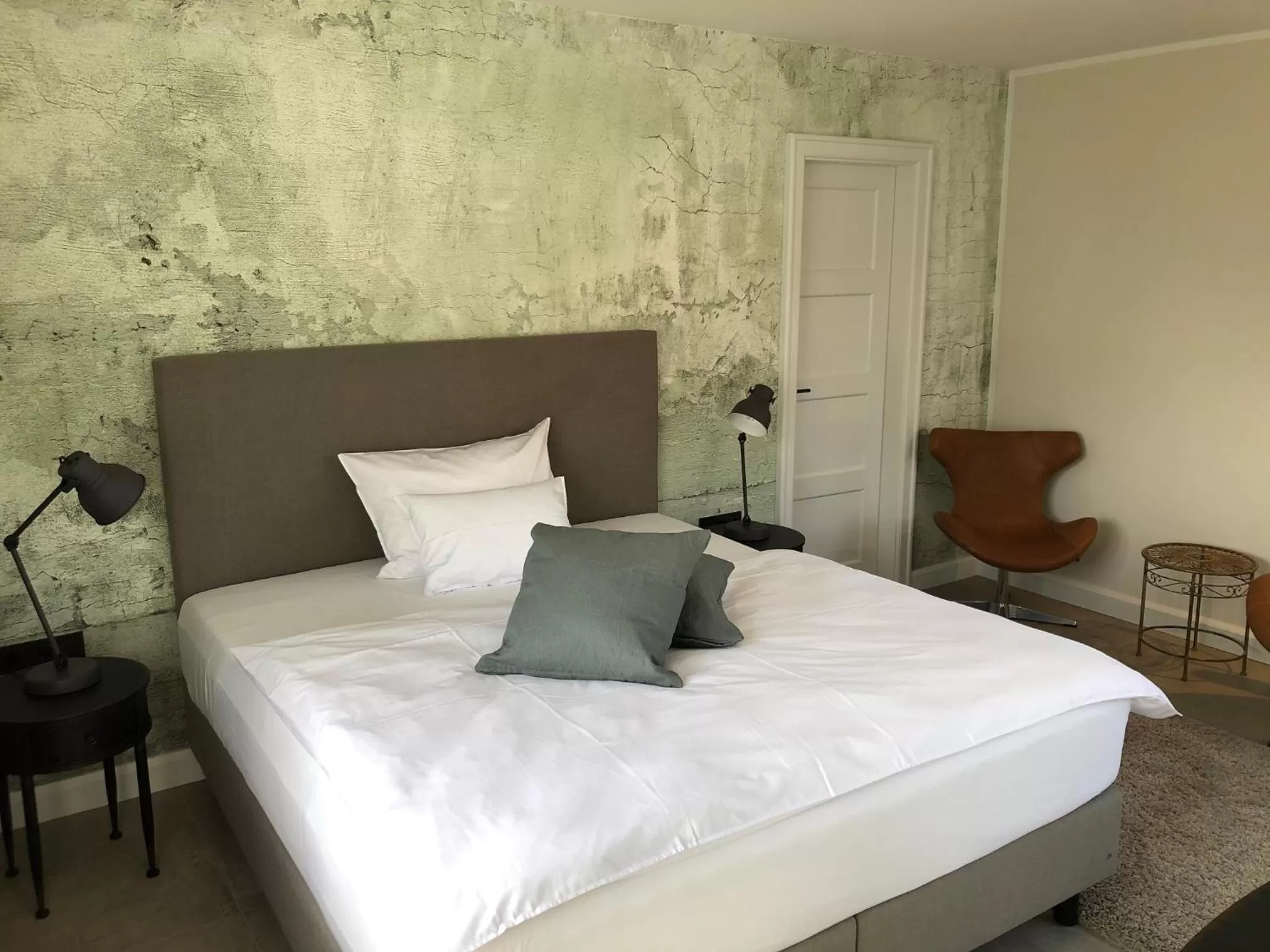 Bed in Hotel Insel Pension