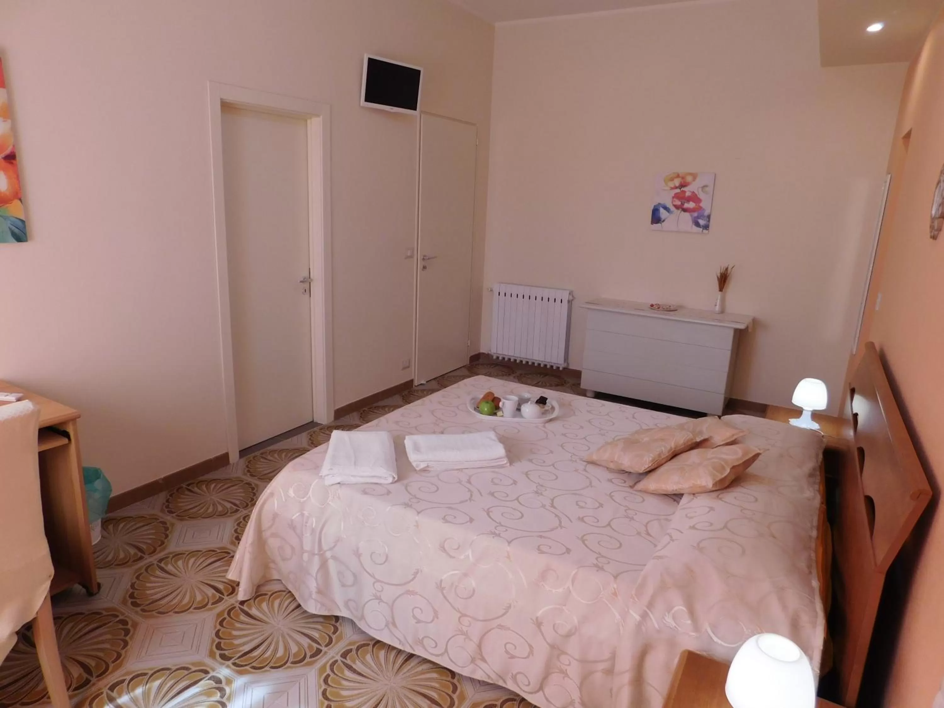 Photo of the whole room, Bed in Affittacamere La Dolce Mela