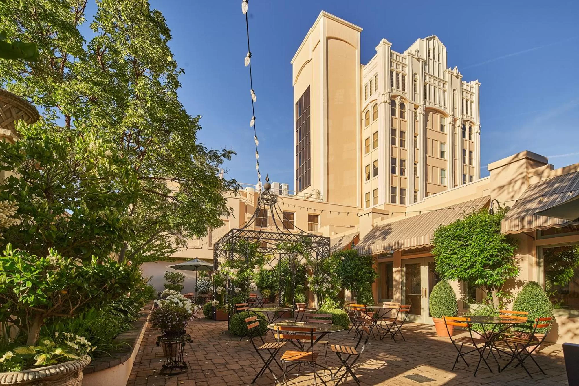 Property building in Ashland Springs Hotel