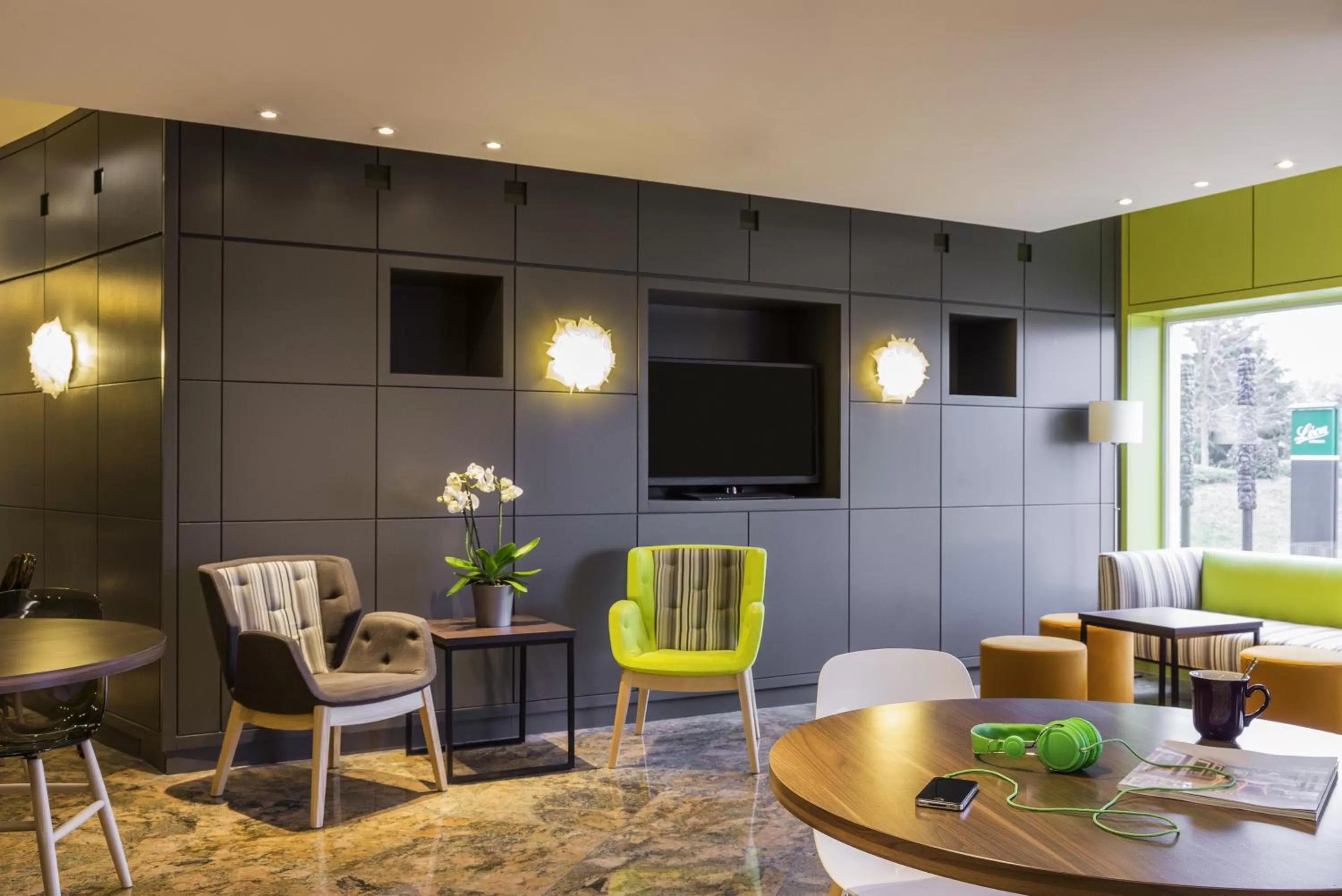 Lobby or reception in Adagio Original Thoiry Genève