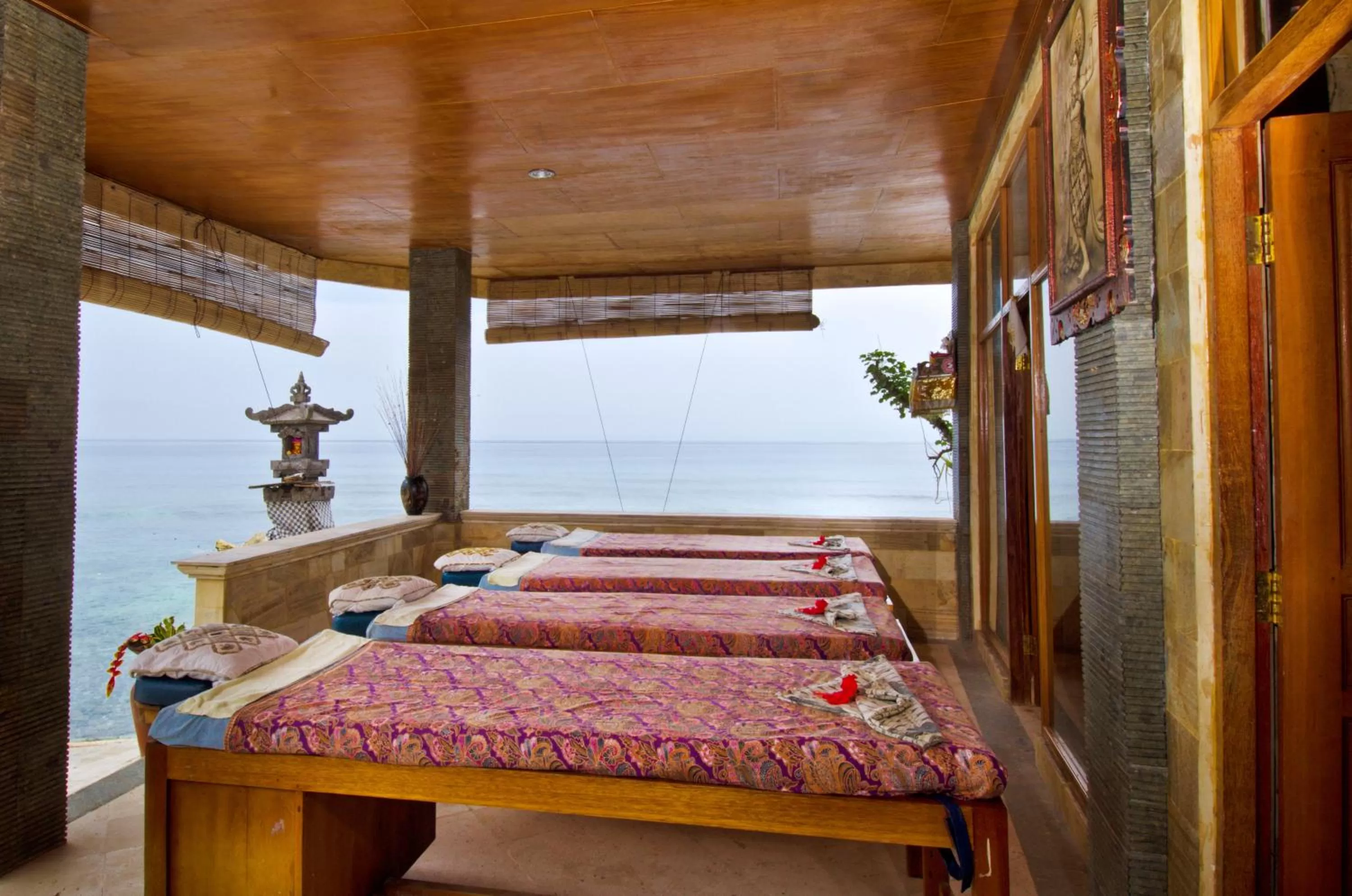 Day, Bed in Mushroom Beach Bungalows