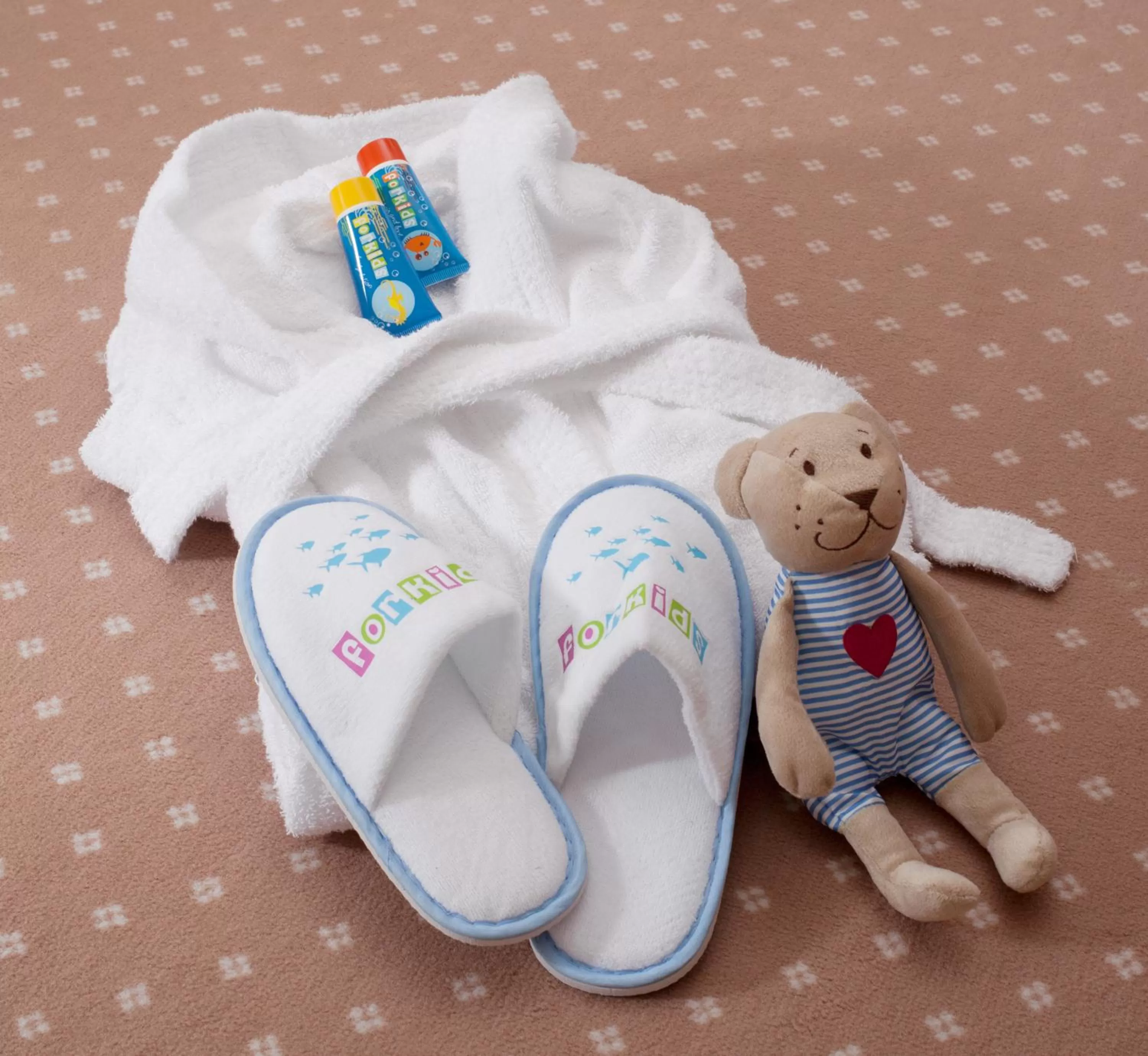 cot in Imperial Spa & Kurhotel