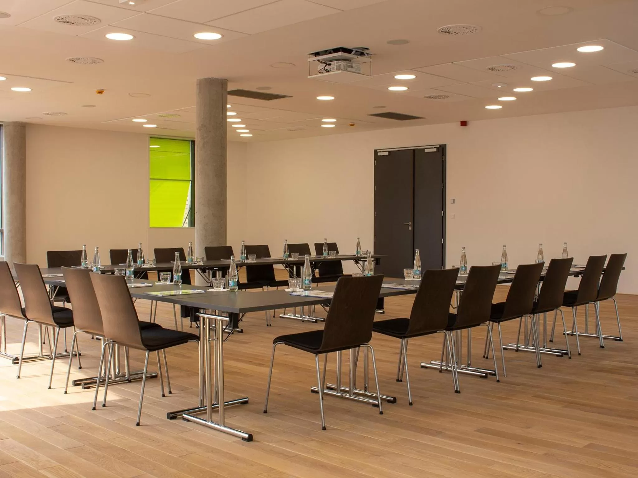 Business facilities in Hotel TAMMEL