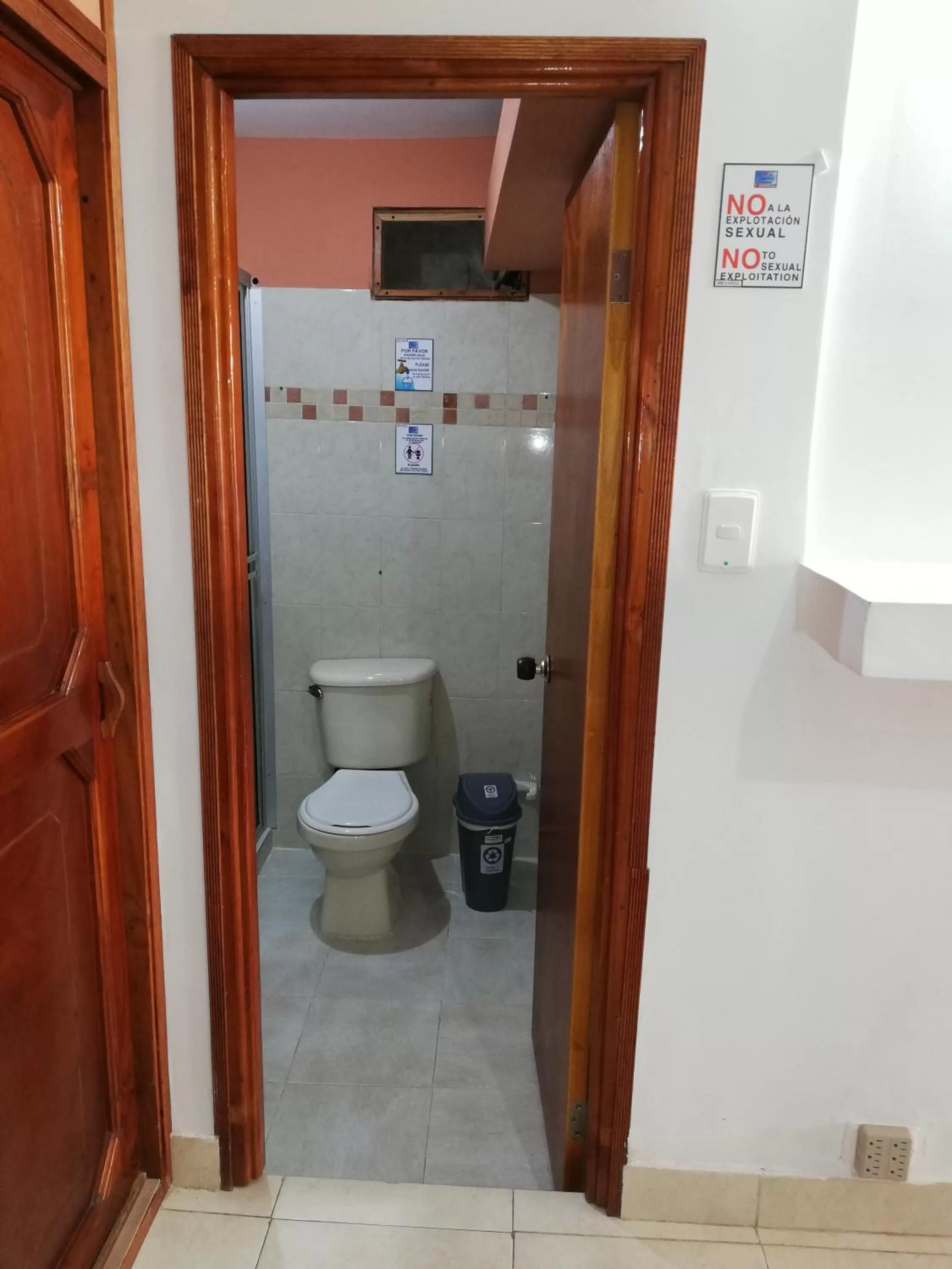 Bathroom in Posada Smith Town