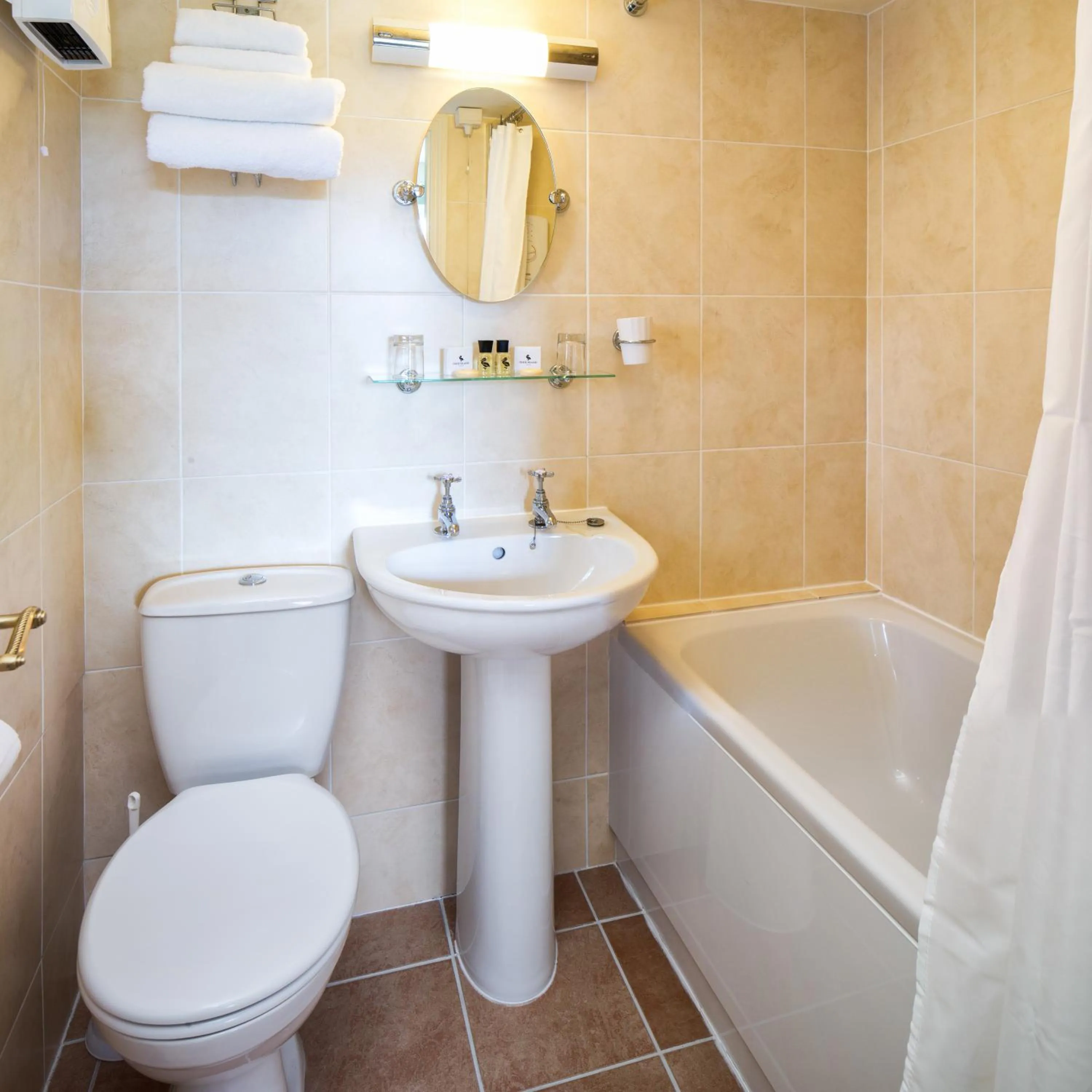 Bathroom in Duke Of Wellington Inn