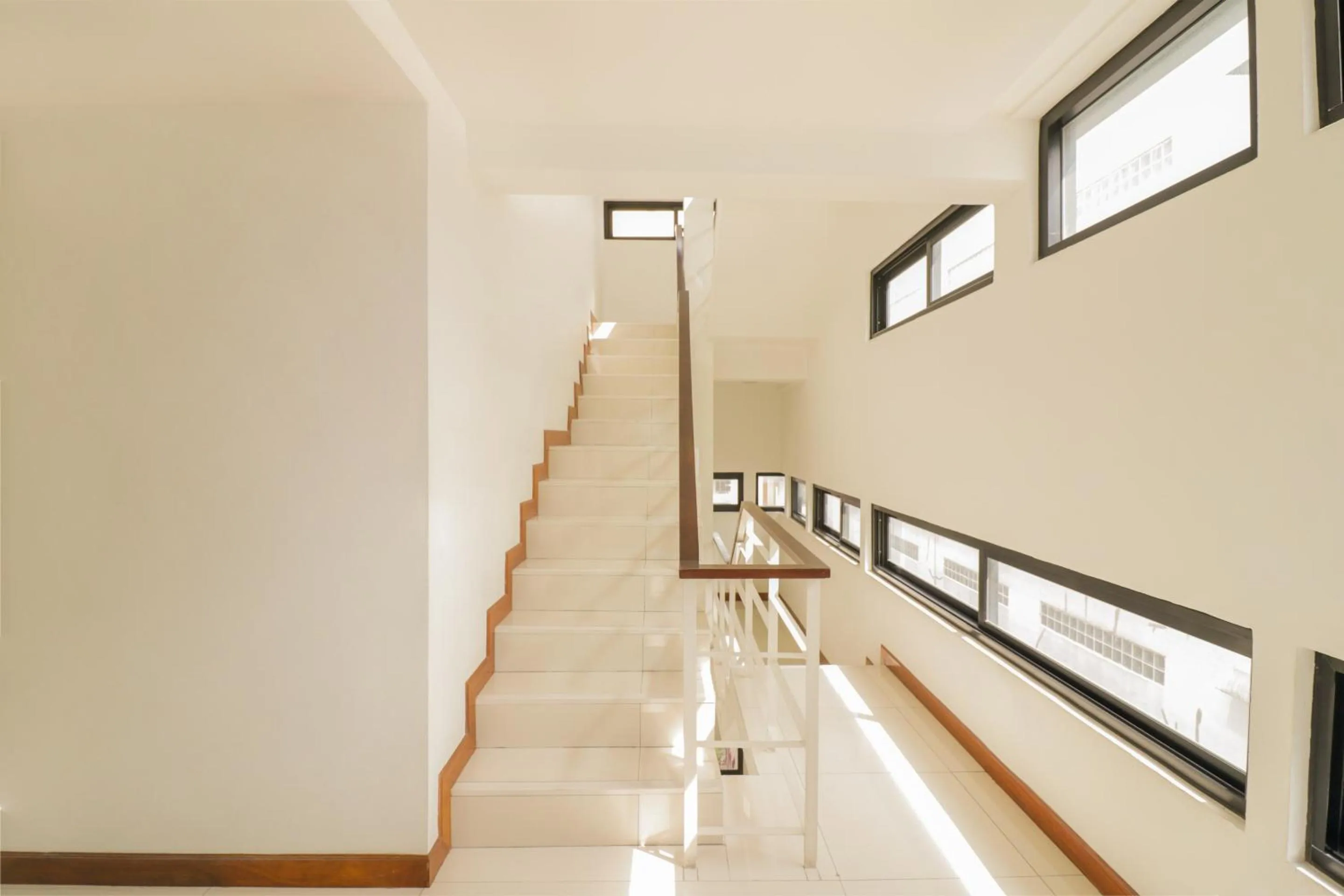 Floor plan in OYO 225 Premier Place Bangkok