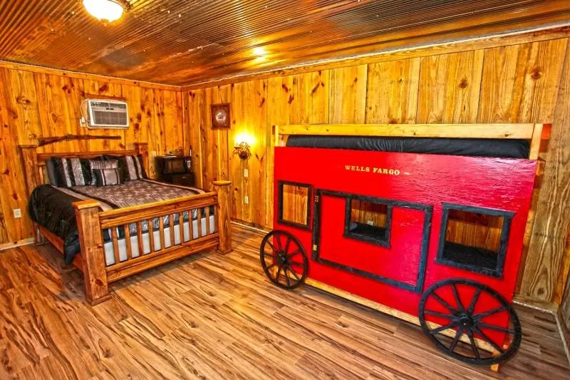 Bed in Diamonds Old West