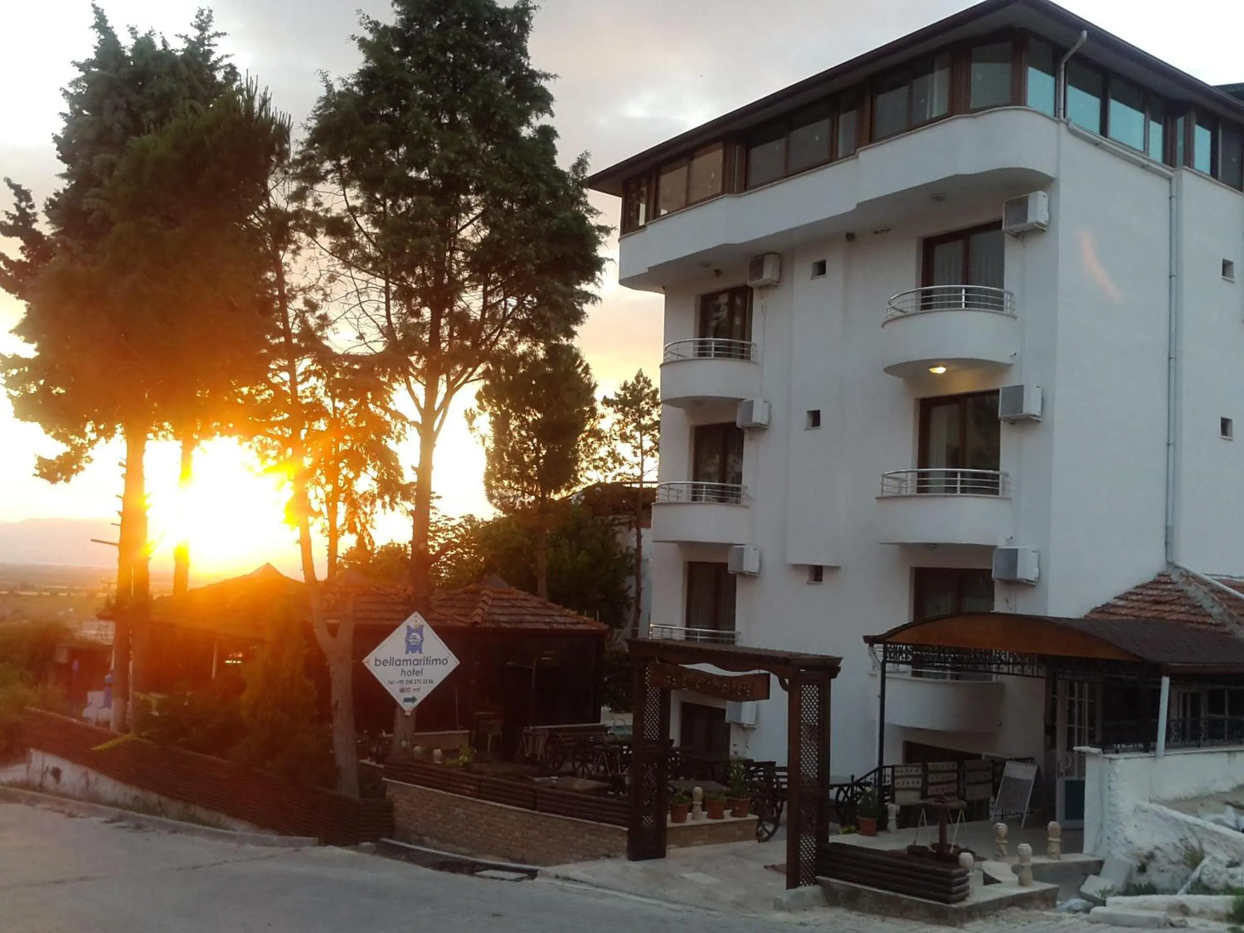 Property building in Bellamaritimo Hotel