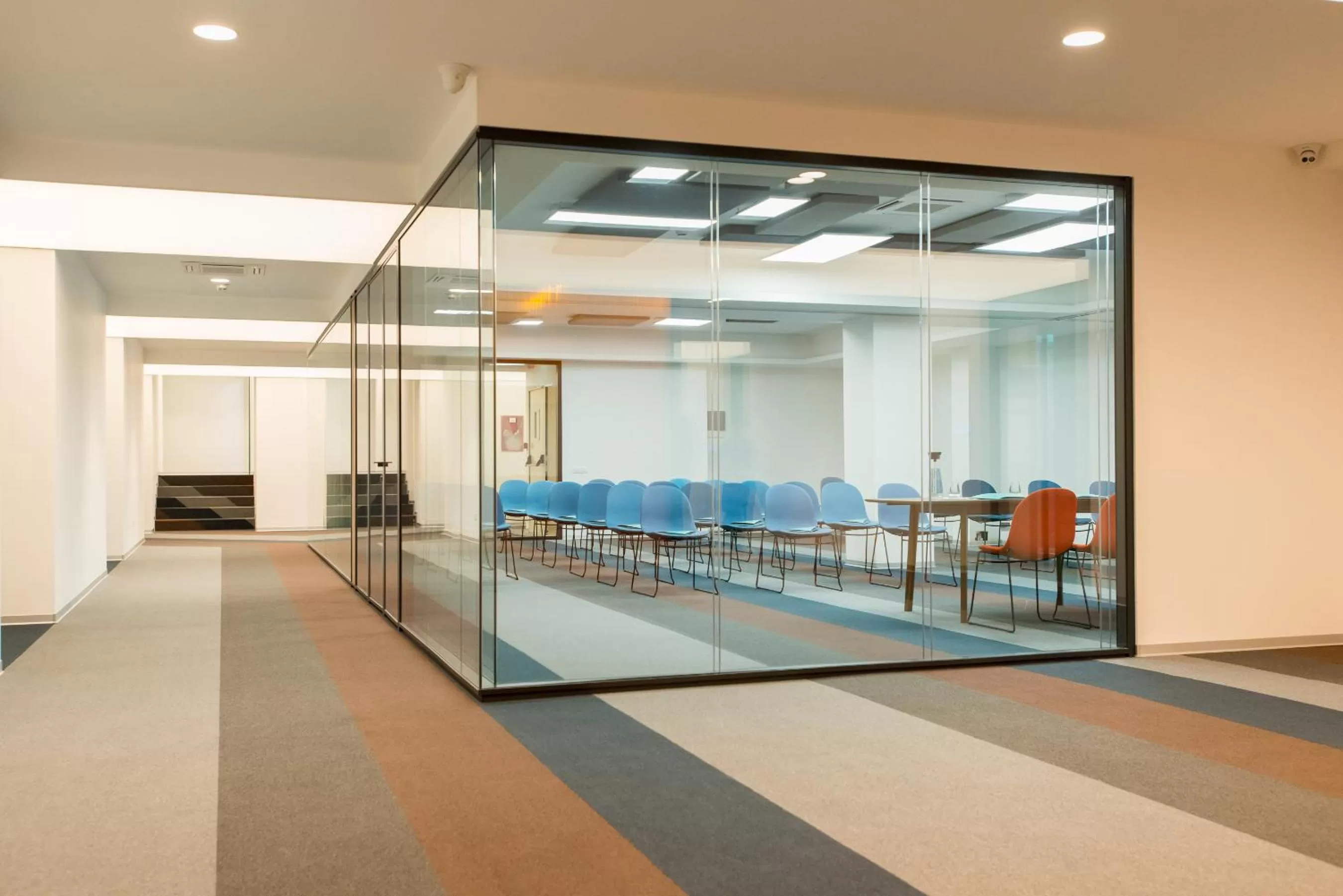 Business facilities in Smart Hotel Napoli