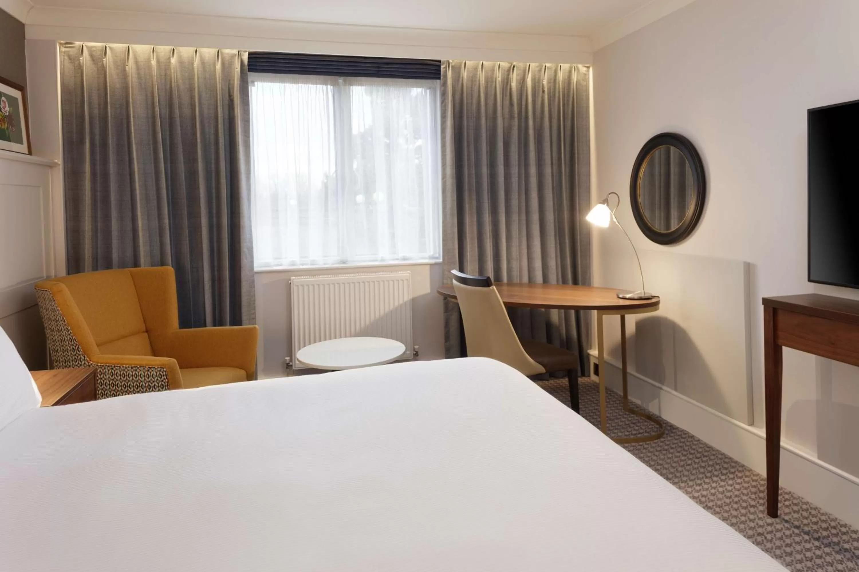 Bedroom, Bed in DoubleTree by Hilton Stoke-on-Trent, United Kingdom