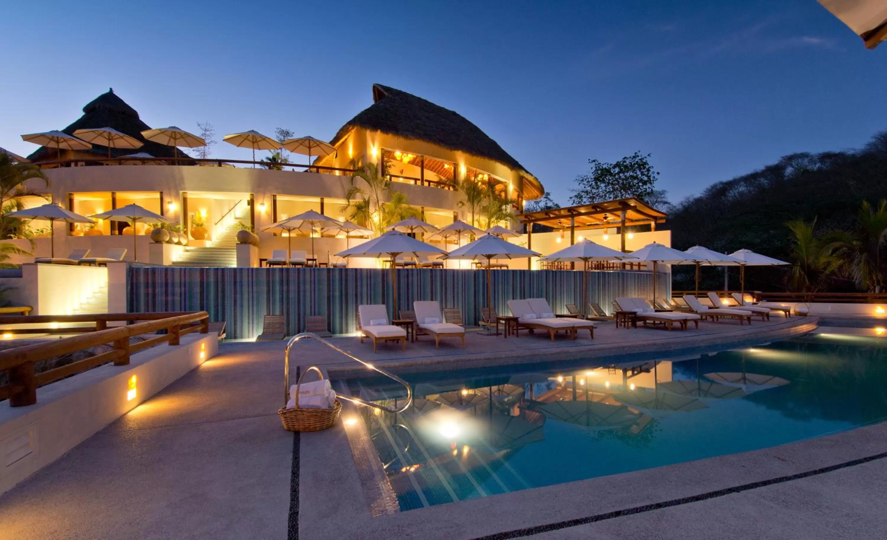 Swimming pool in Grand Matlali Suites & Villas Riviera Nayarit