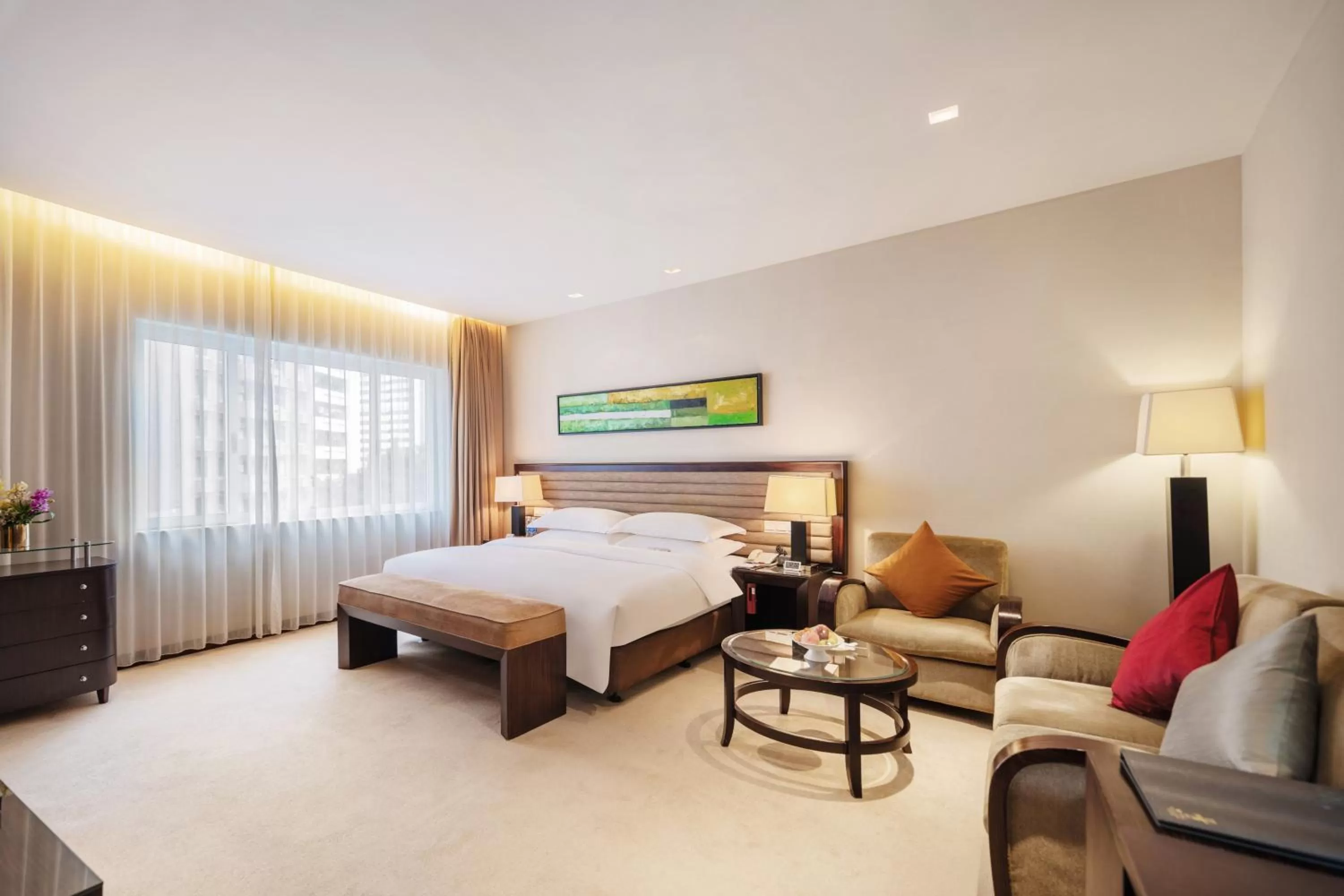 Bed in Shenzhen Sunshine Hotel, Luohu