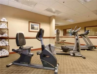 Fitness centre/facilities in Lexington Expo Hotel by IHG