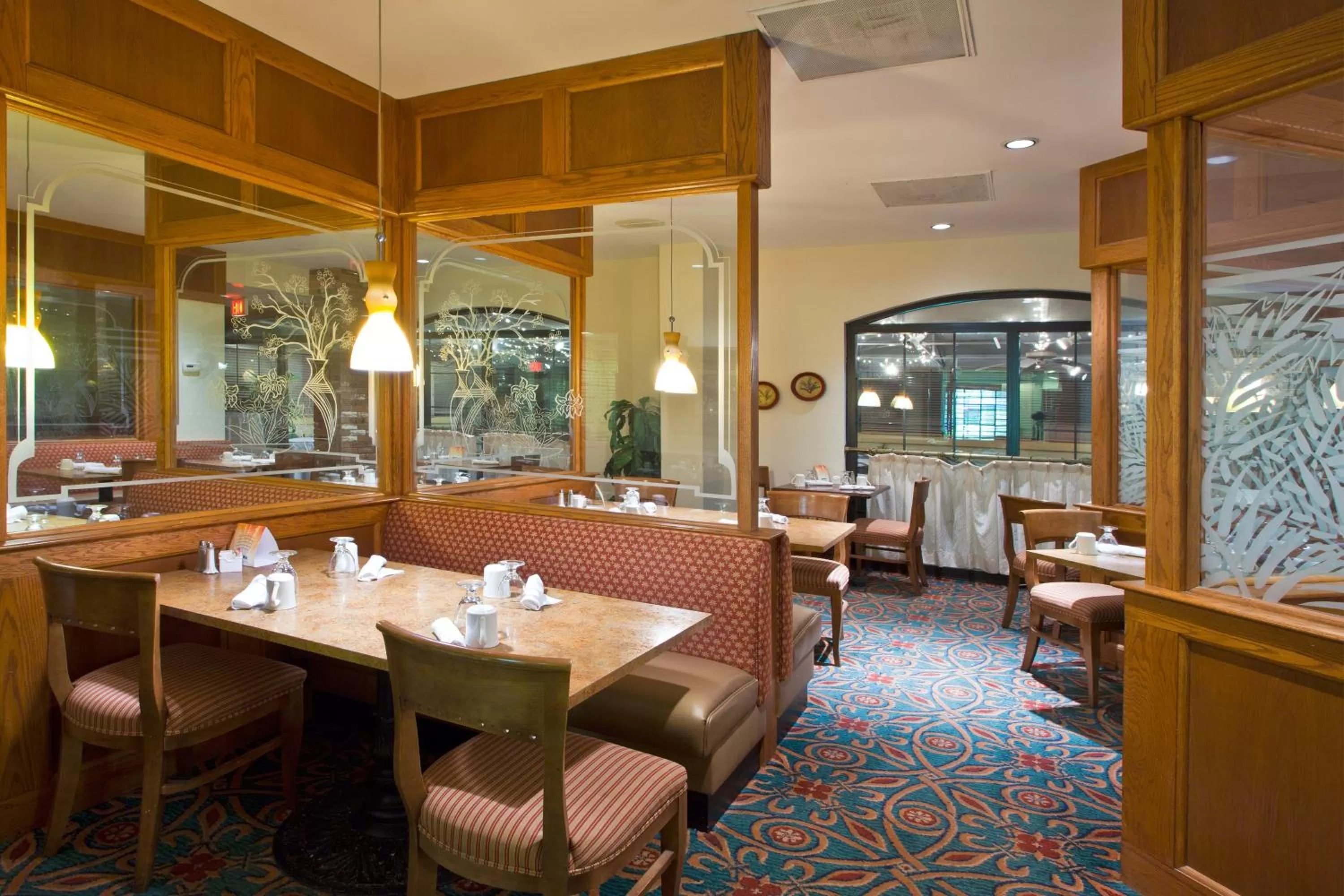 Restaurant/places to eat in Holiday Inn Port St. Lucie by IHG