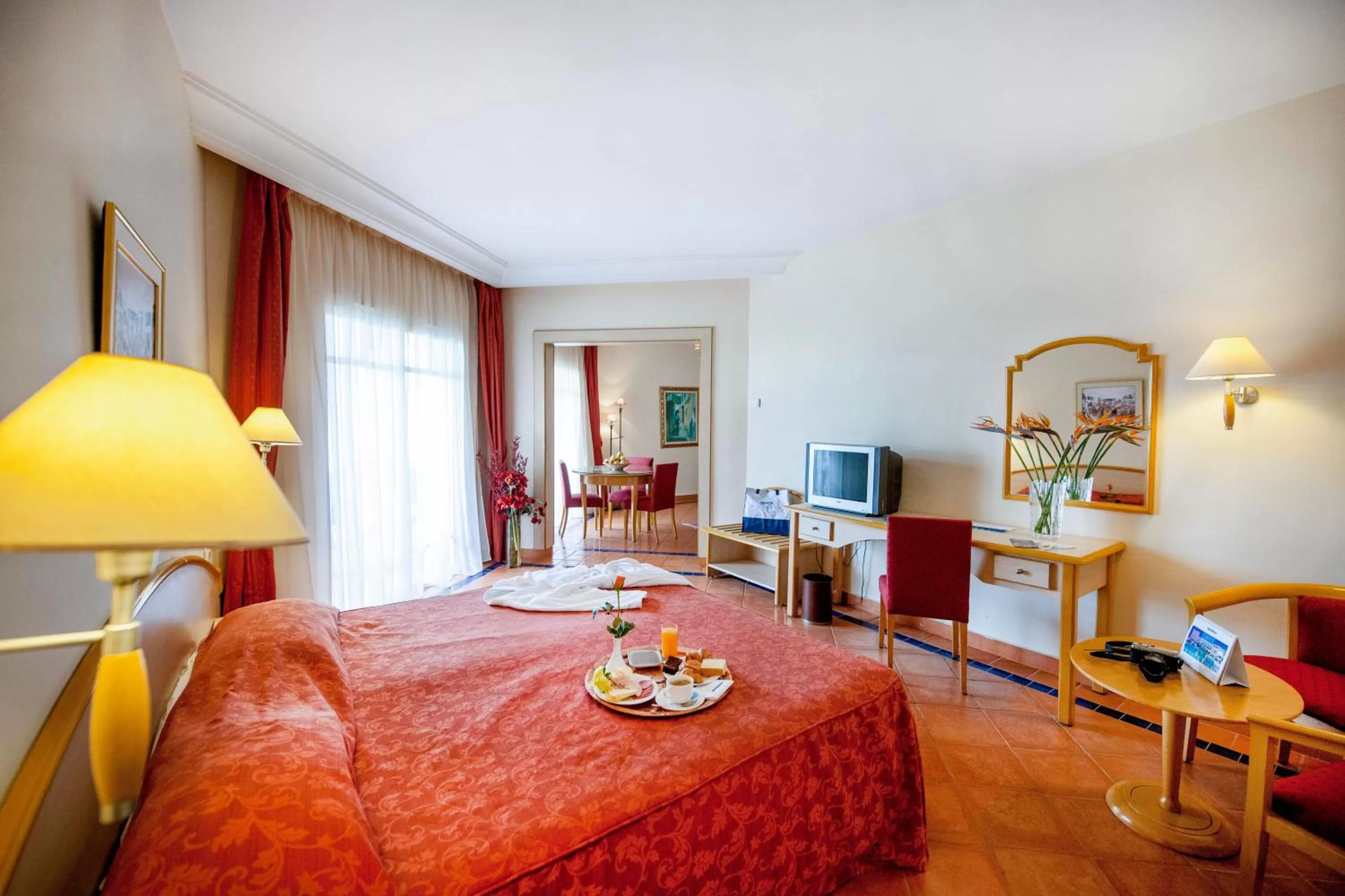 Bedroom, Bed in Medina Belisaire And Thalasso