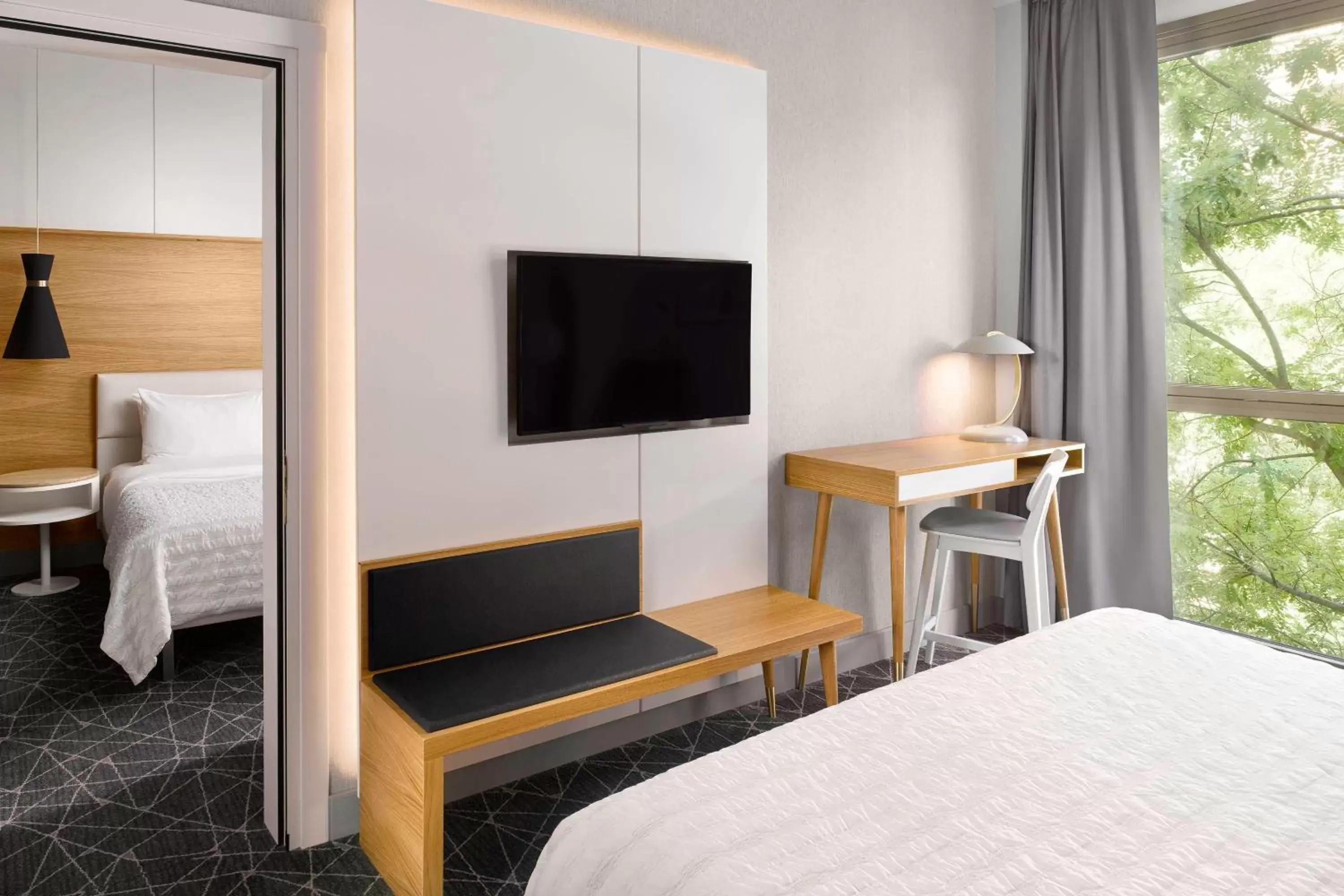 Connecting Room, Connecting guest rooms Guest room, 1 King in Le Meridien Visconti Rome Connecting Room, Connecting guest rooms Guest room, 1 King in Le Meridien Visconti Rome