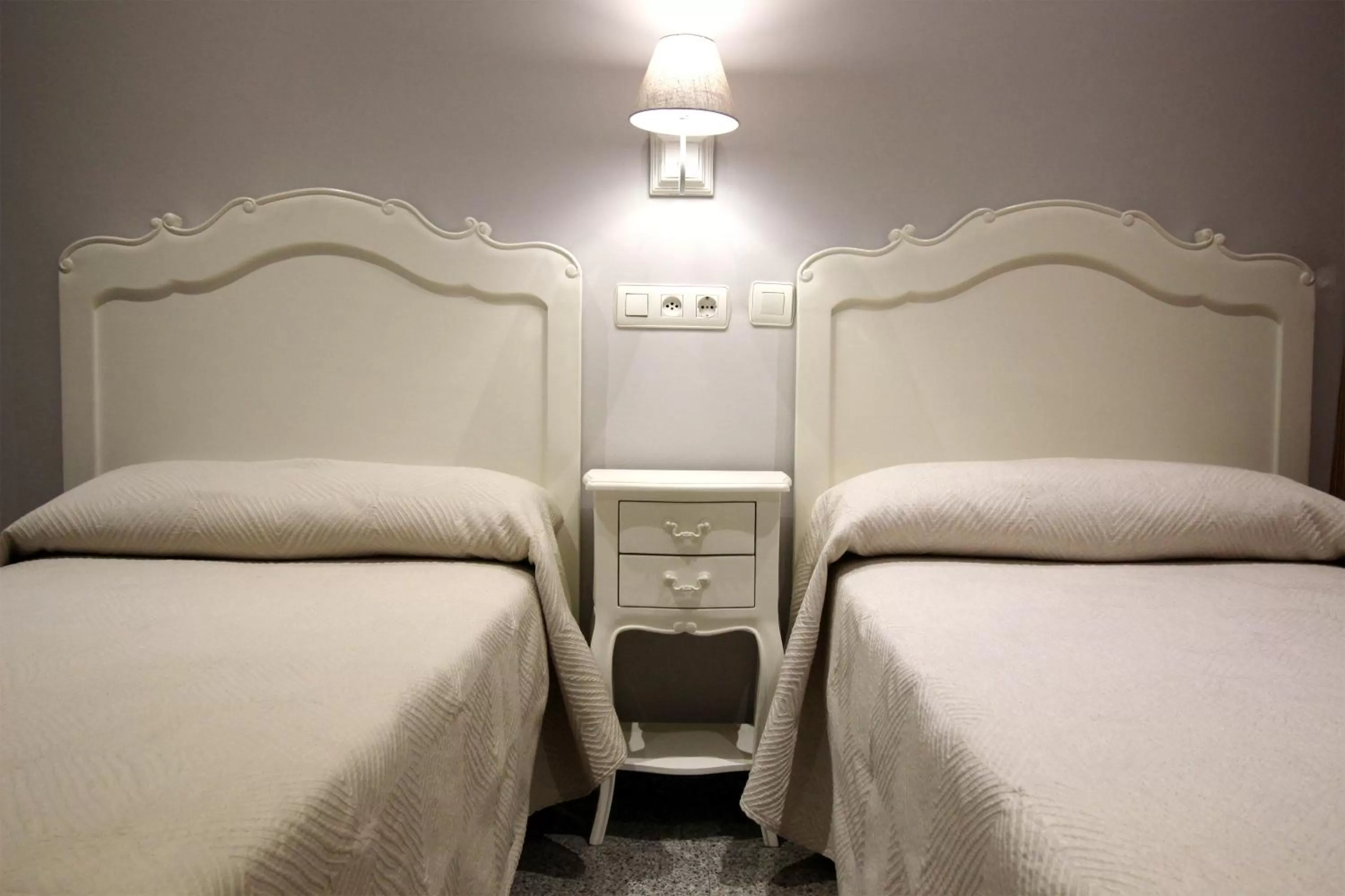 Bed in Hotel Maestranza