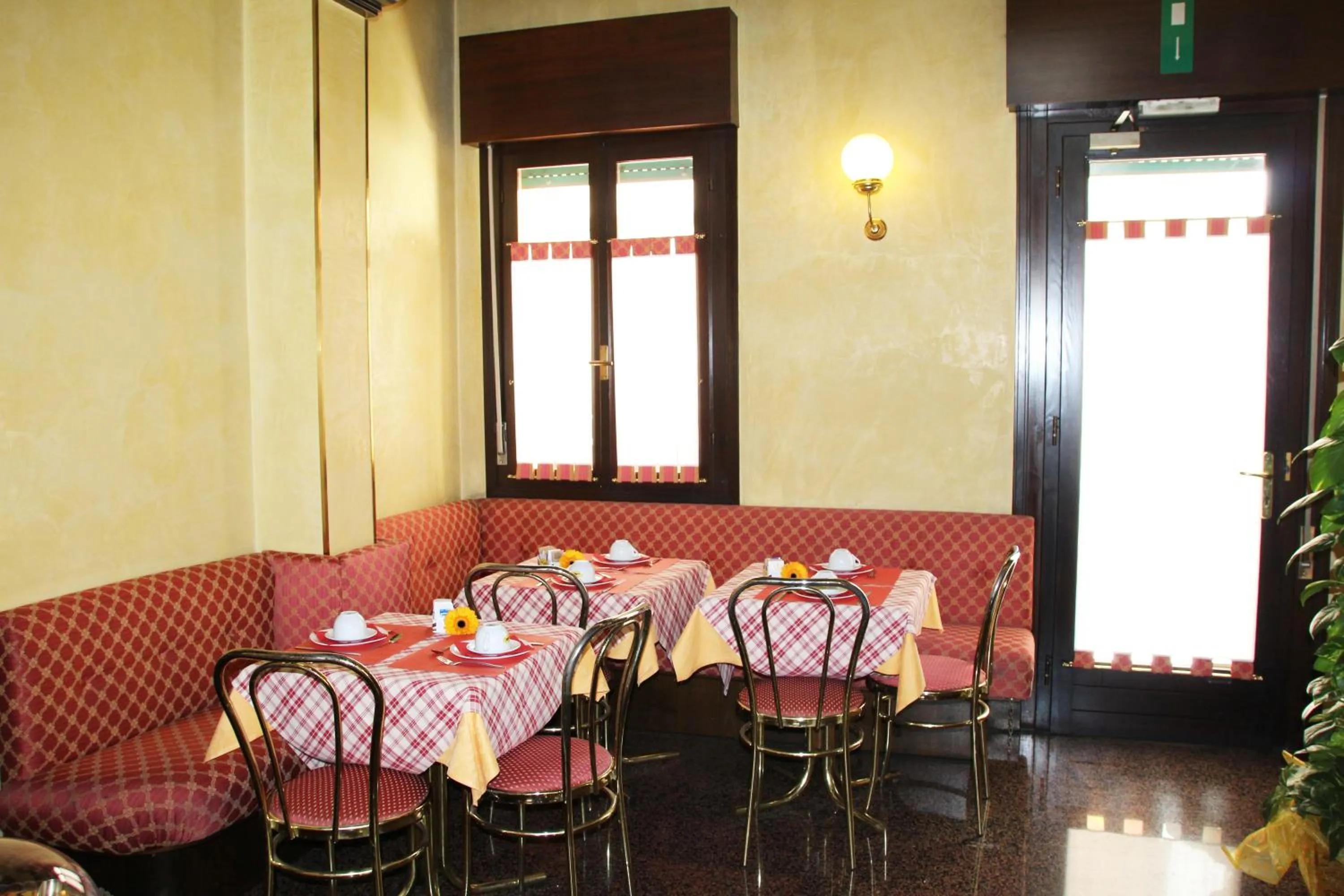 Food and drinks in Albergo Ristorante Leon d'Oro