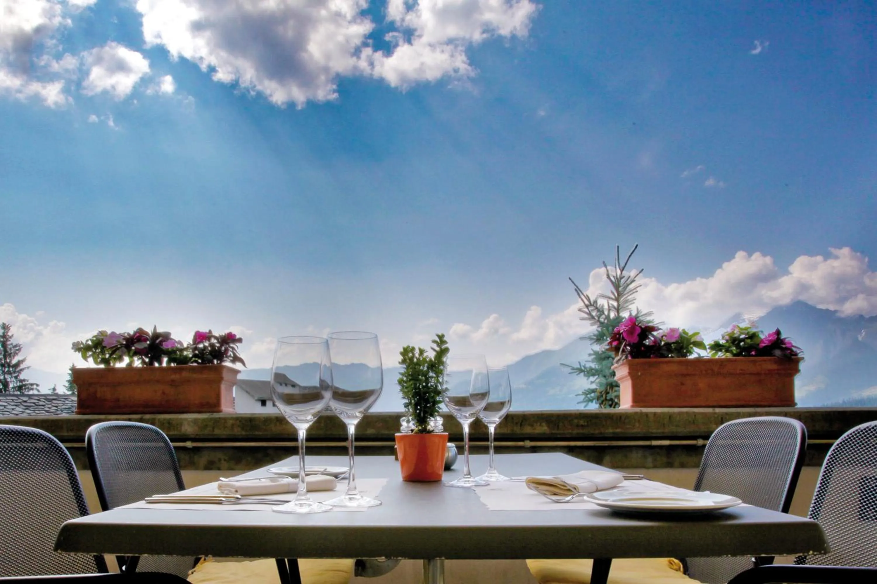 Restaurant/places to eat in FidazerHof