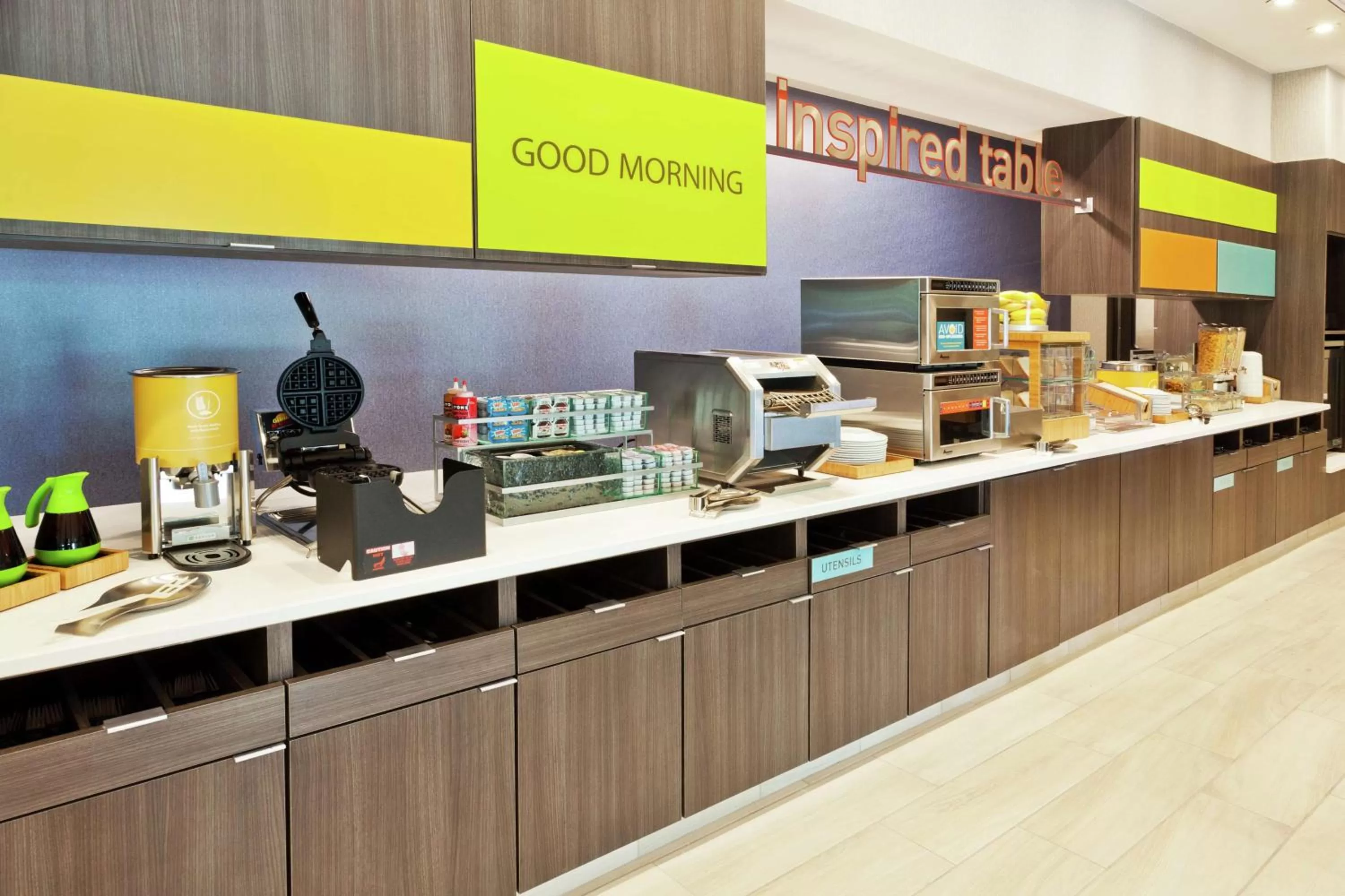 Restaurant/places to eat in Home2 Suites By Hilton Birmingham Colonnade