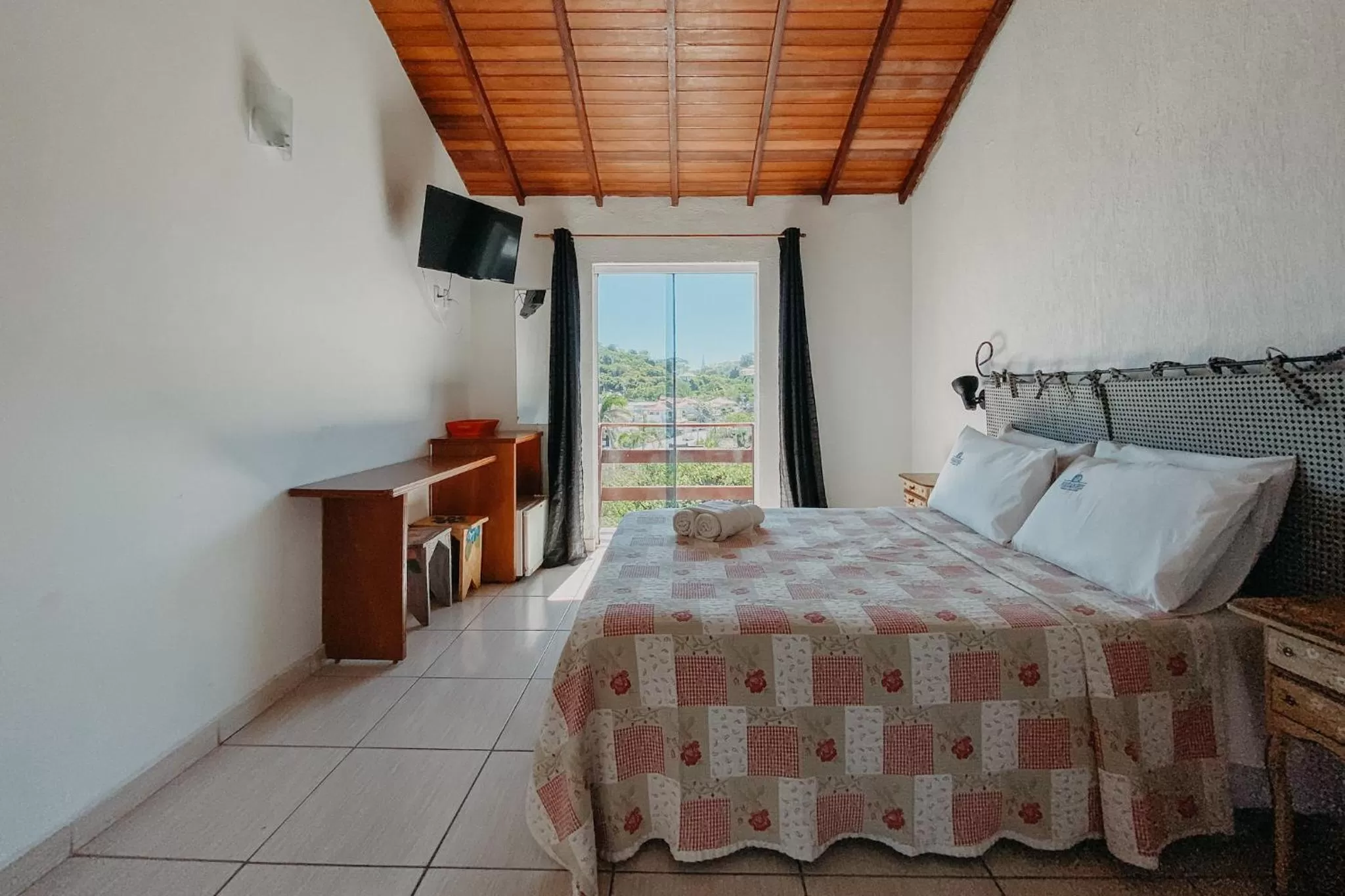 Bed in Calador Búzios Hotel