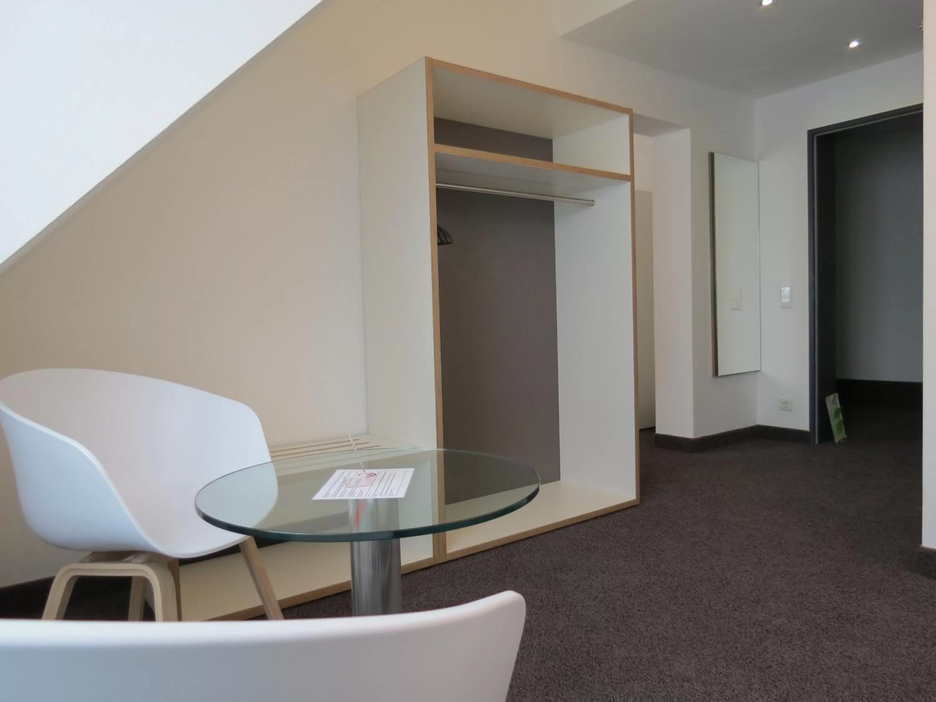 People in Comfor Hotel Ulm City