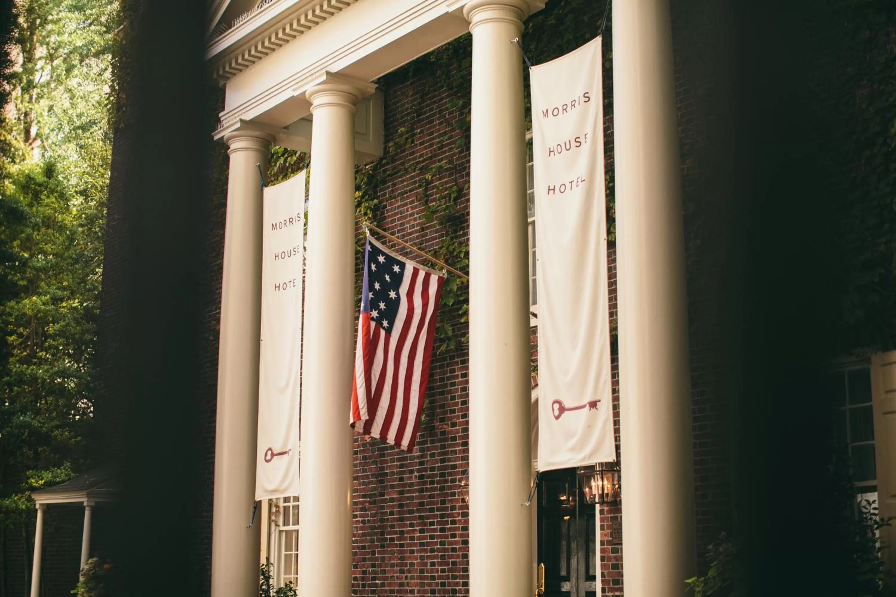 Facade/entrance in Morris House Hotel