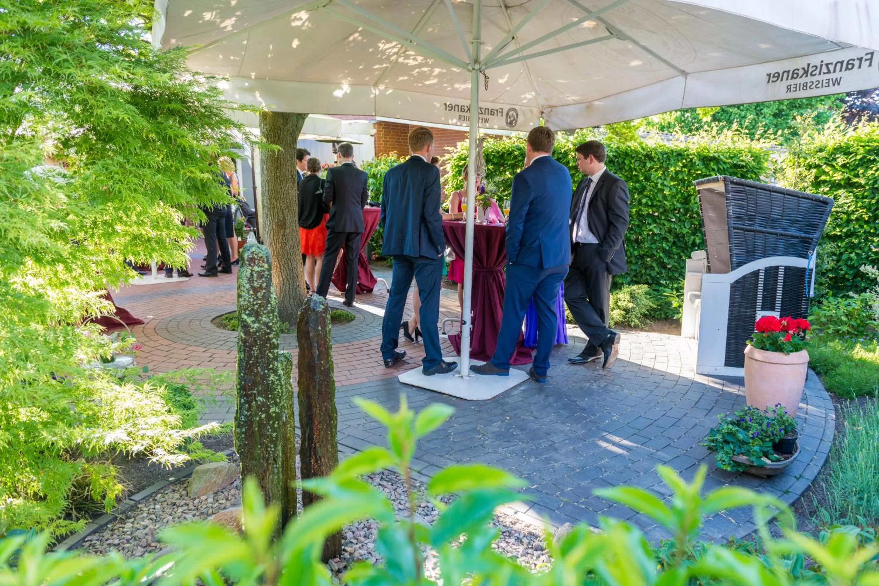 Patio in Hotel Rheinischer Hof