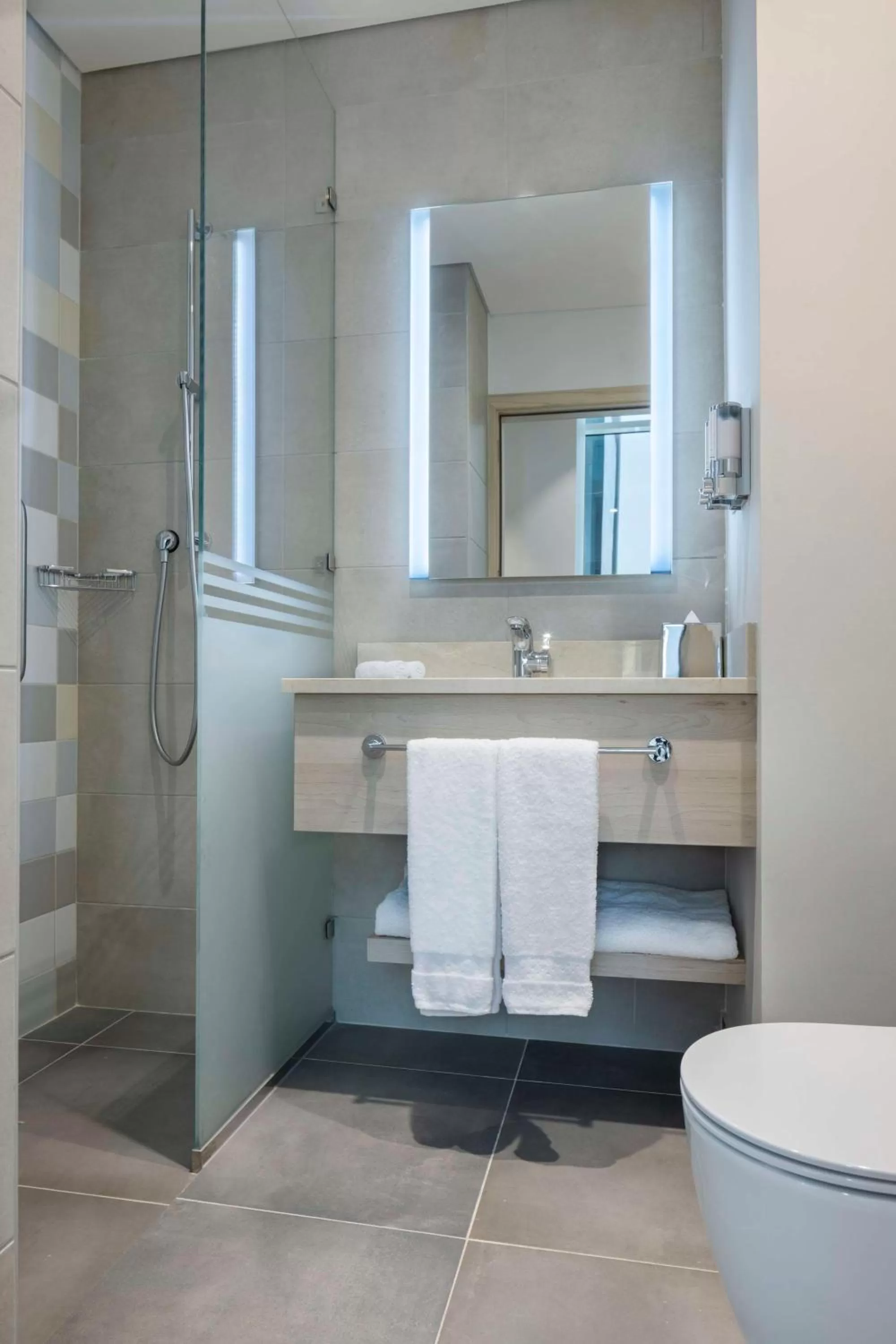 Bathroom in Hampton By Hilton Doha Old Town