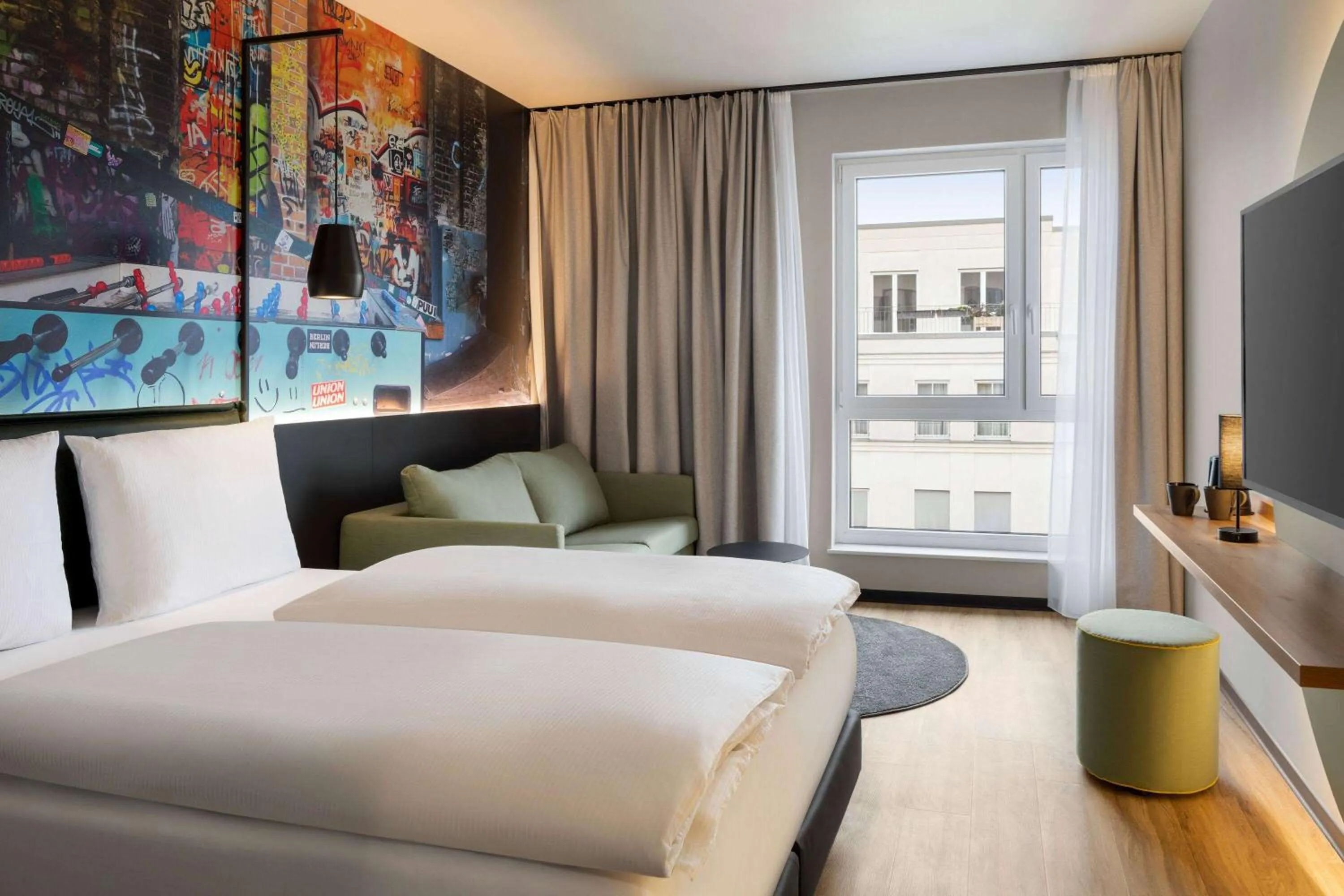 Photo of the whole room, Bed in Vienna House Easy by Wyndham Berlin Potsdamer Platz