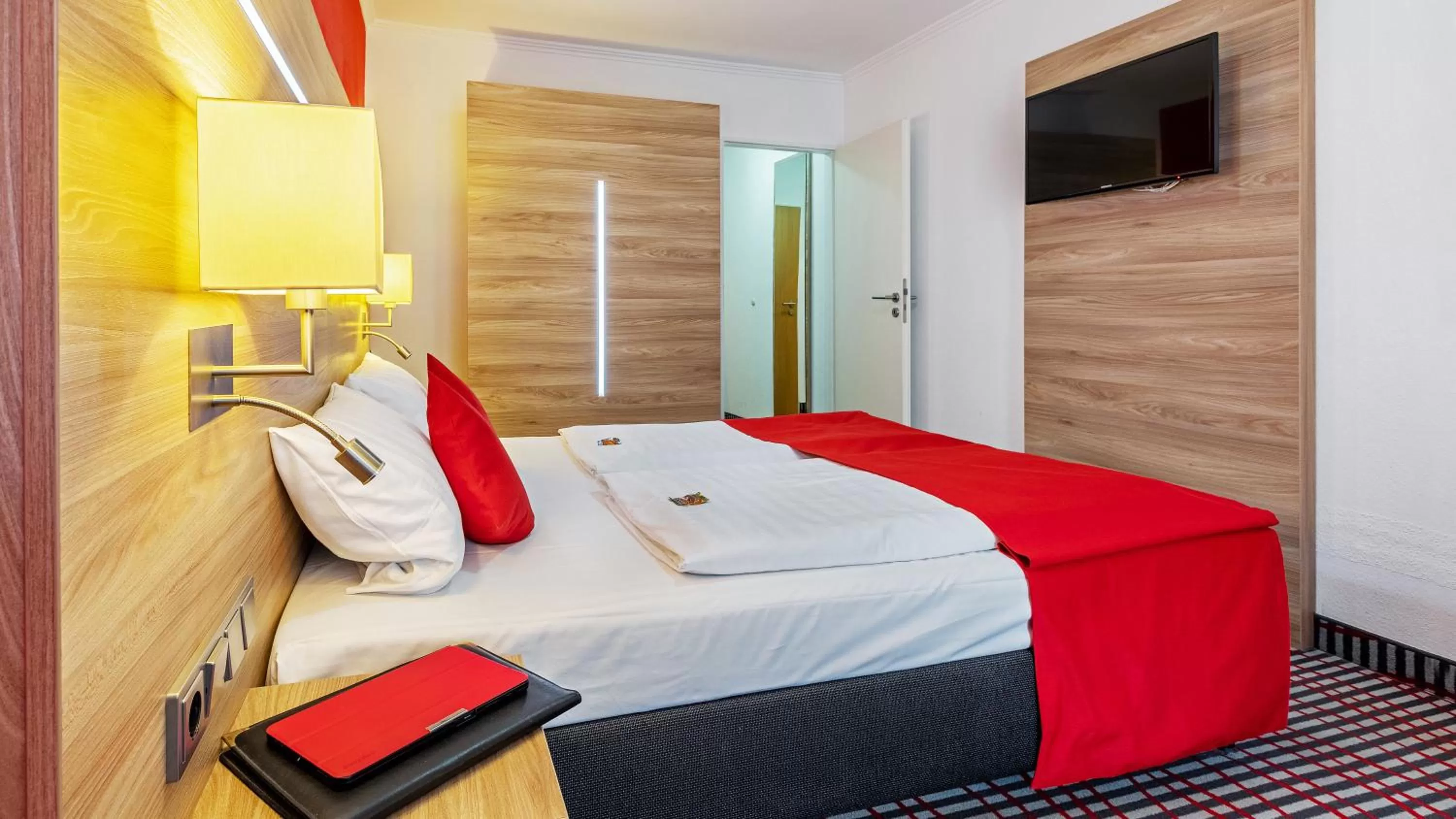 Bedroom, Bed in NP Hotel Wallis