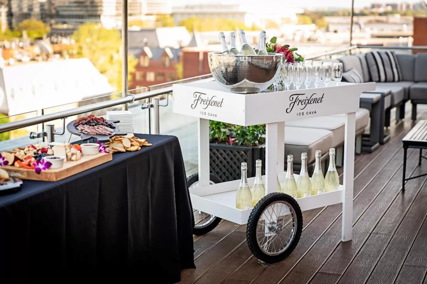 Restaurant/places to eat in The Graham Georgetown