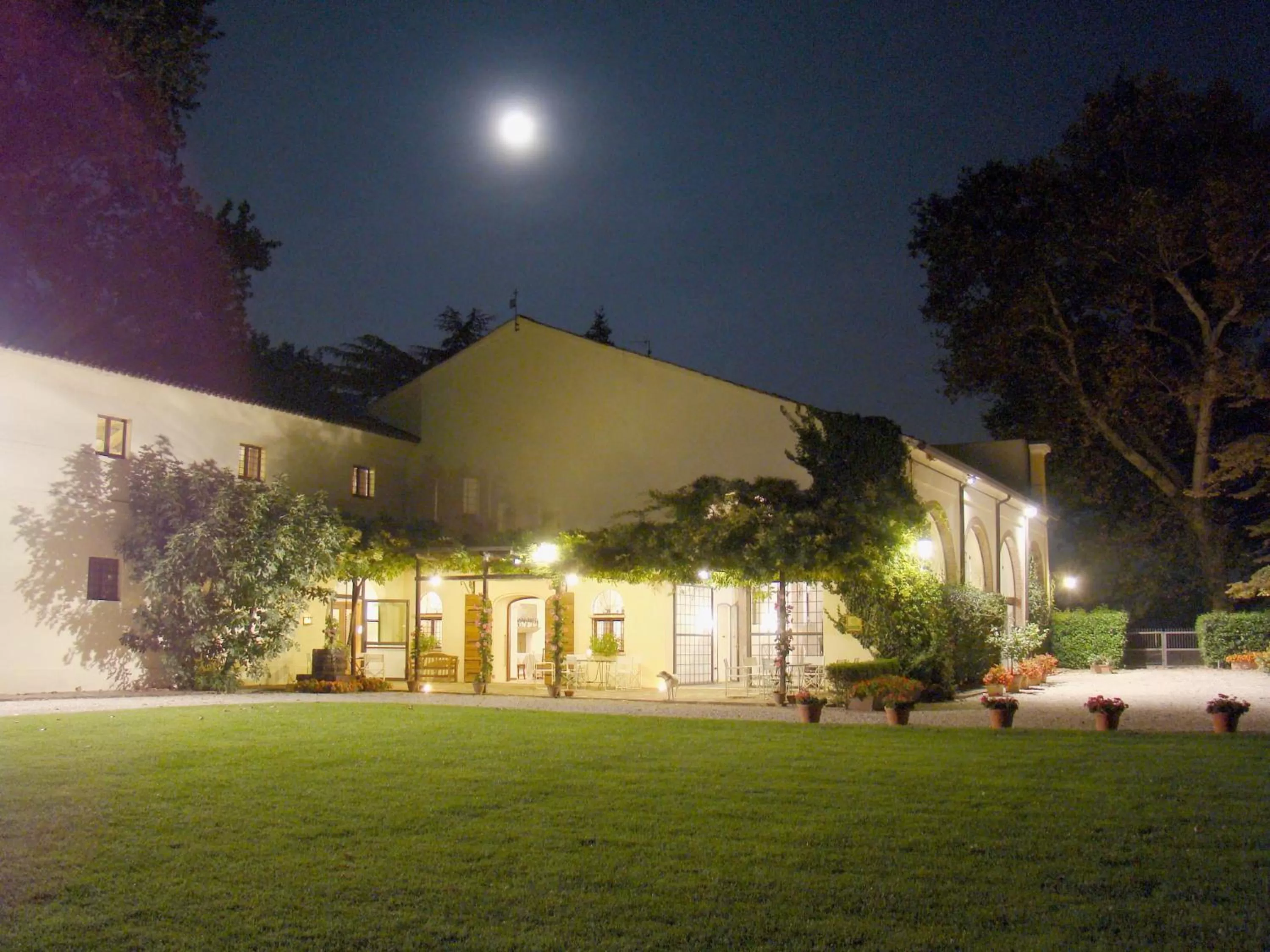 Property building in Villa Schiavi