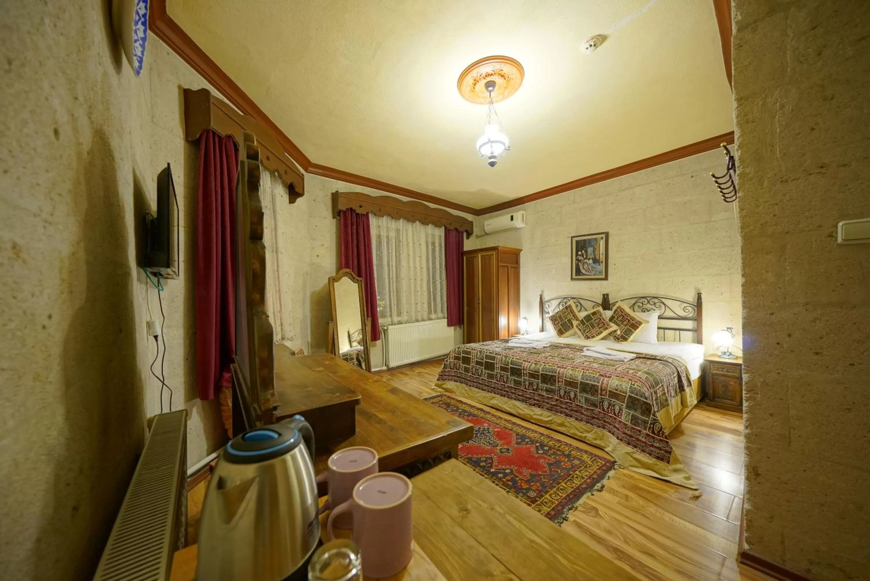 Coffee/tea facilities, Bed in Arch Palace