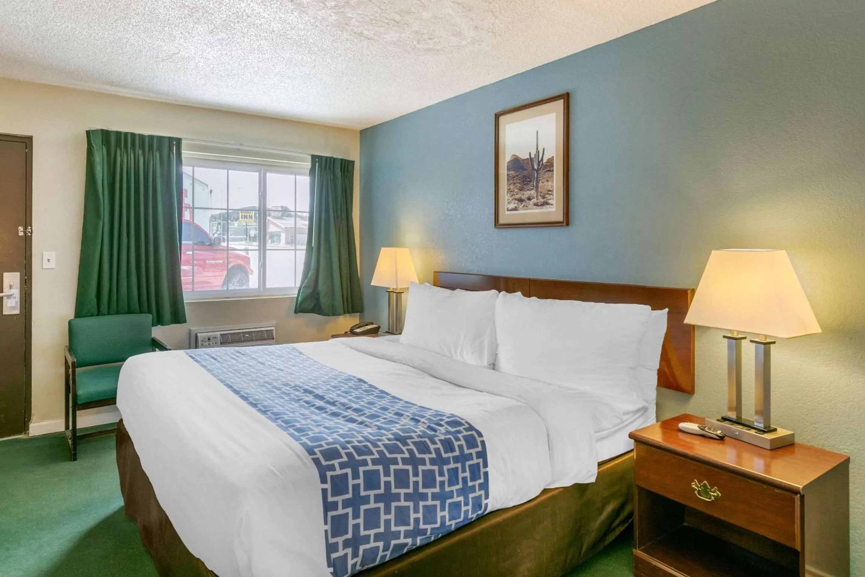 Photo of the whole room in Rodeway Inn Rawlins