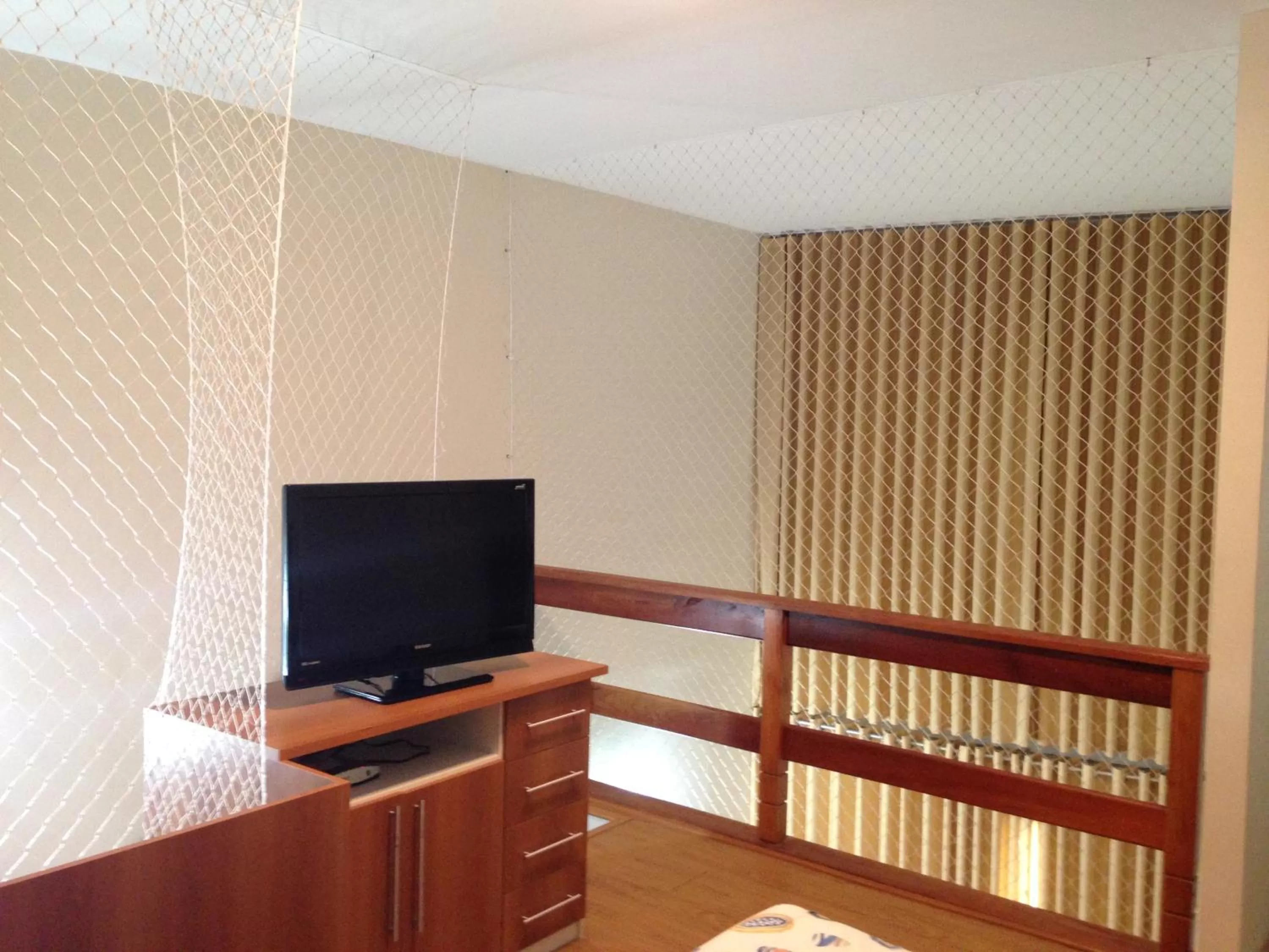 young children in Hotel City Hall